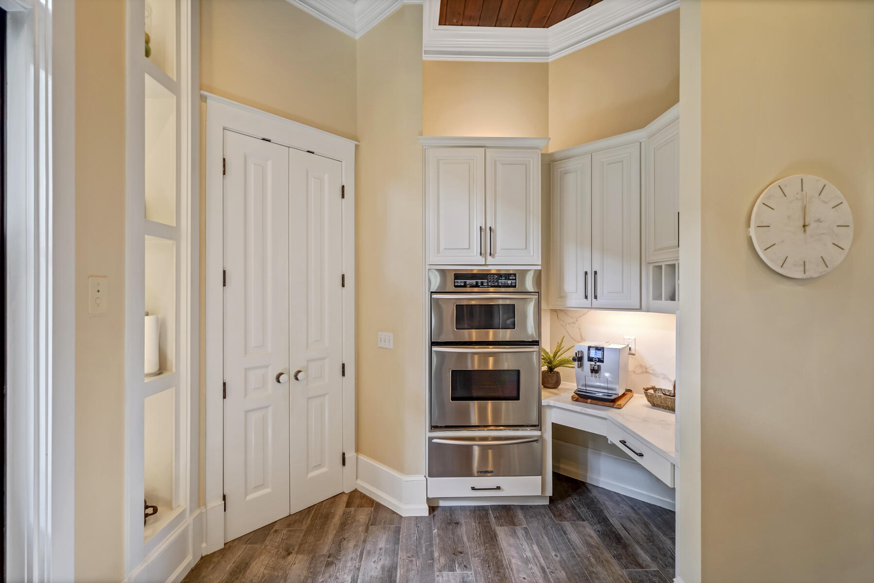 RESUB OF KELLYS ADD TO DESTIN - Residential