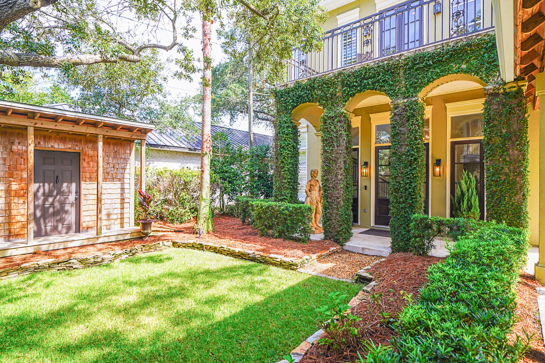 RESUB OF KELLYS ADD TO DESTIN - Residential