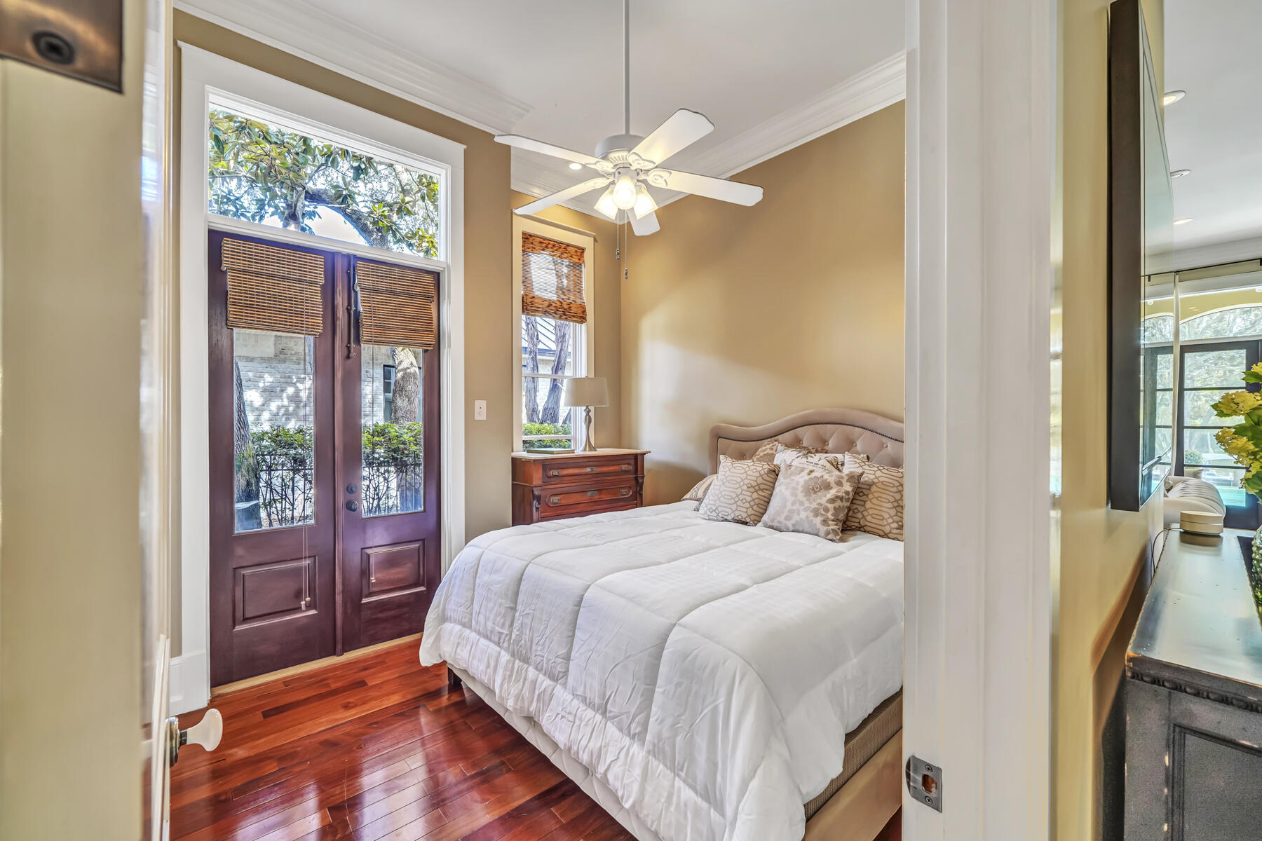 RESUB OF KELLYS ADD TO DESTIN - Residential