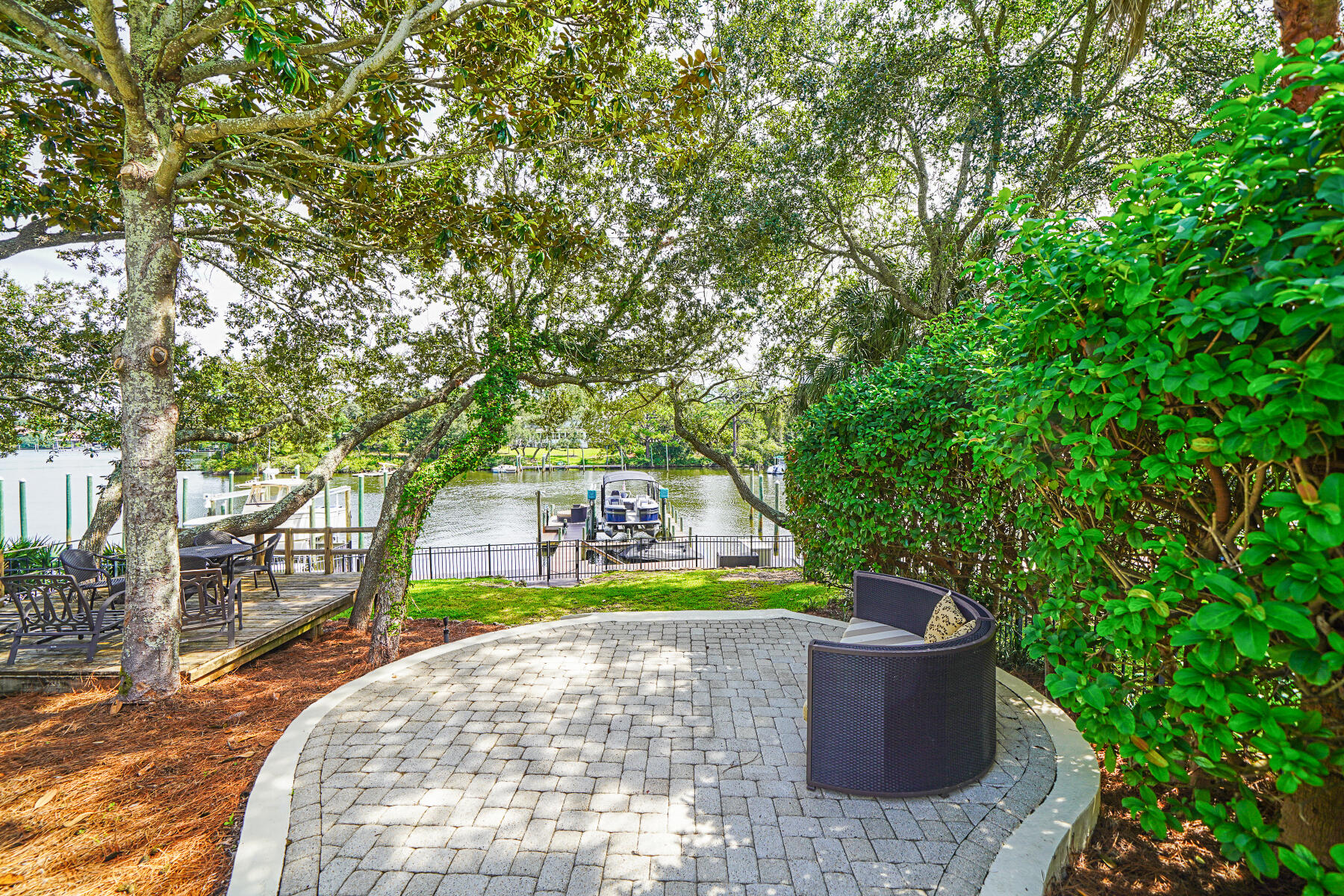 RESUB OF KELLYS ADD TO DESTIN - Residential