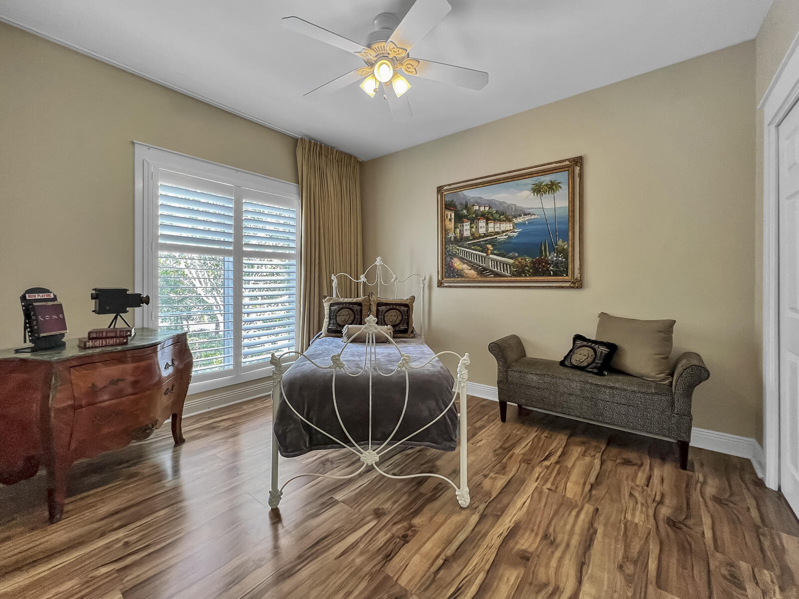 RESUB OF KELLYS ADD TO DESTIN - Residential