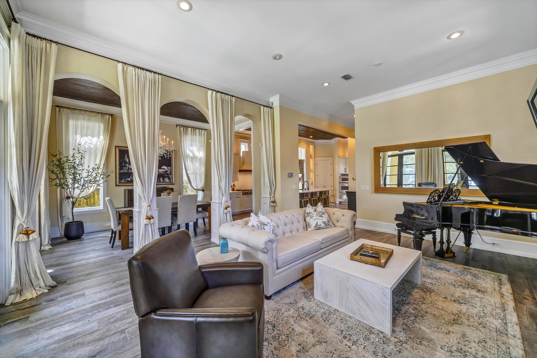 RESUB OF KELLYS ADD TO DESTIN - Residential