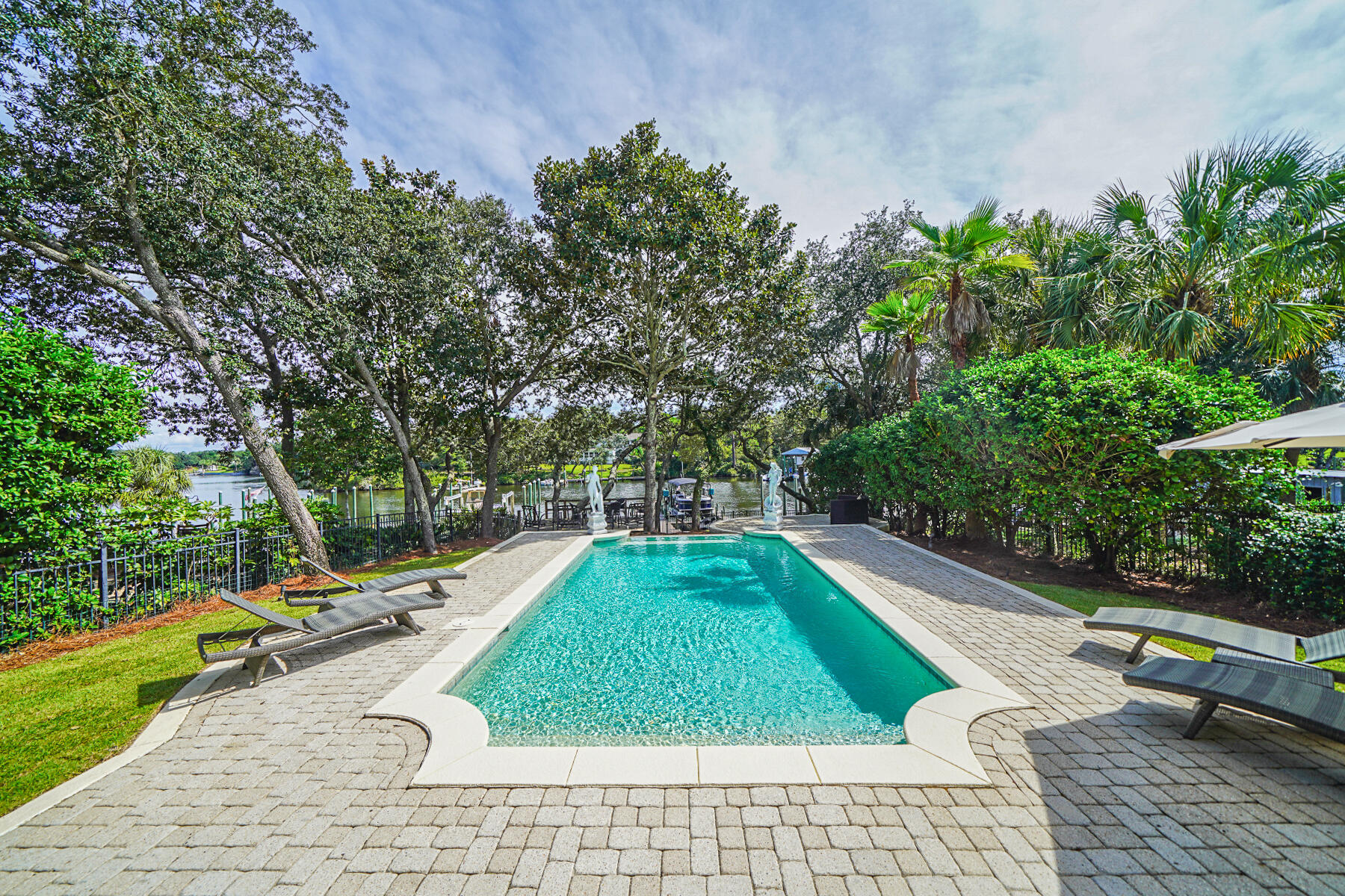 RESUB OF KELLYS ADD TO DESTIN - Residential