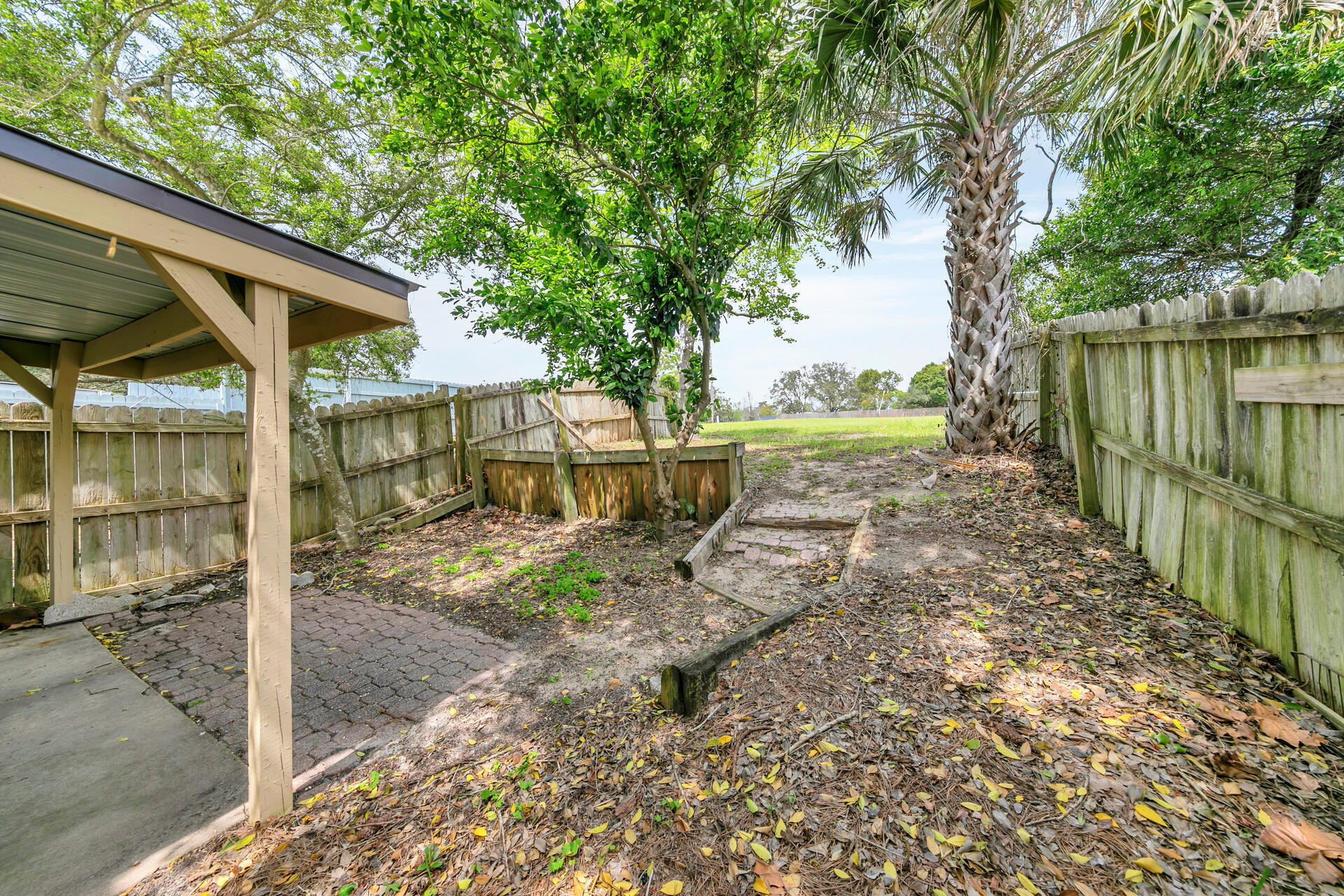 SANDALWOOD MANOR 1ST ADD - Residential