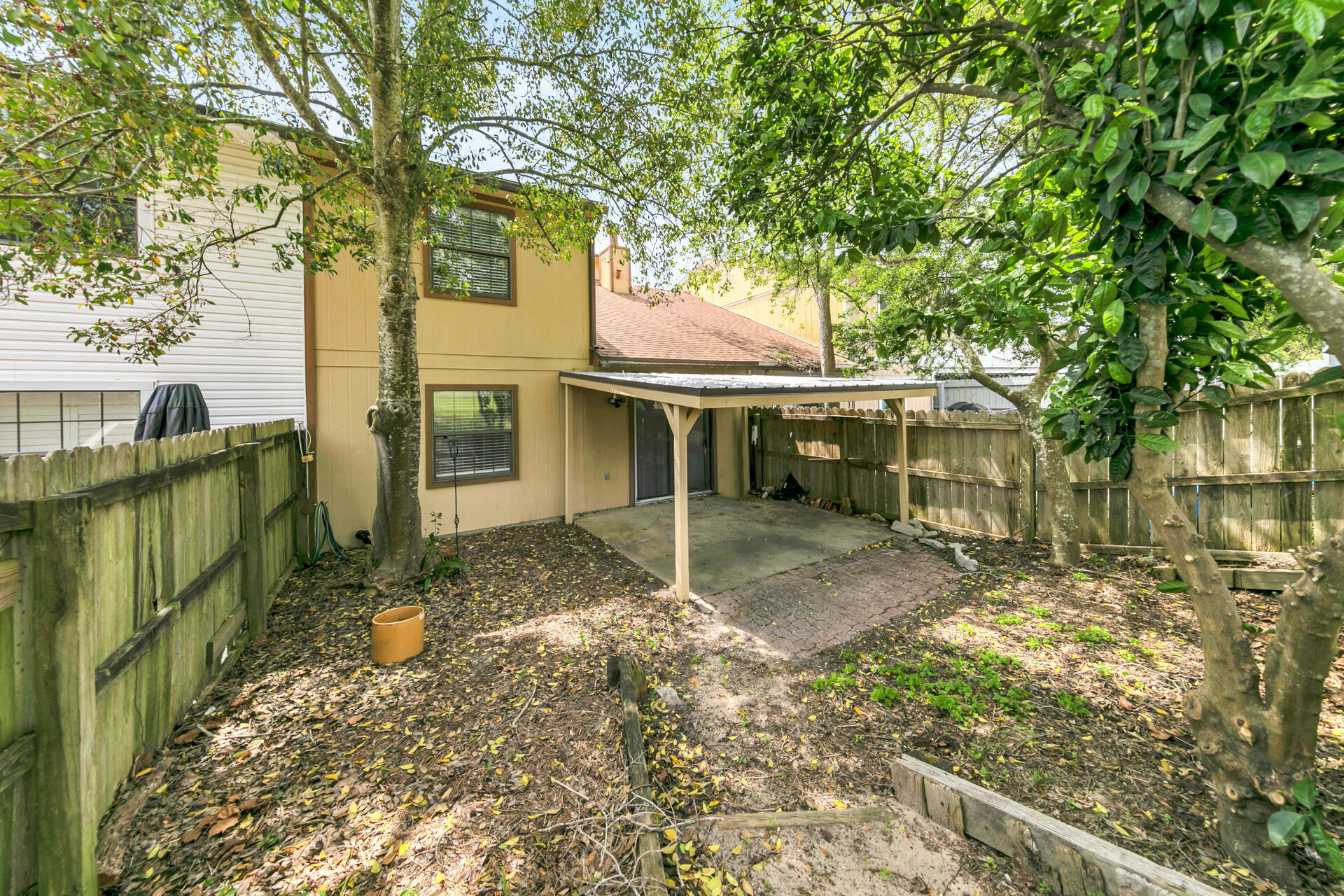 SANDALWOOD MANOR 1ST ADD - Residential