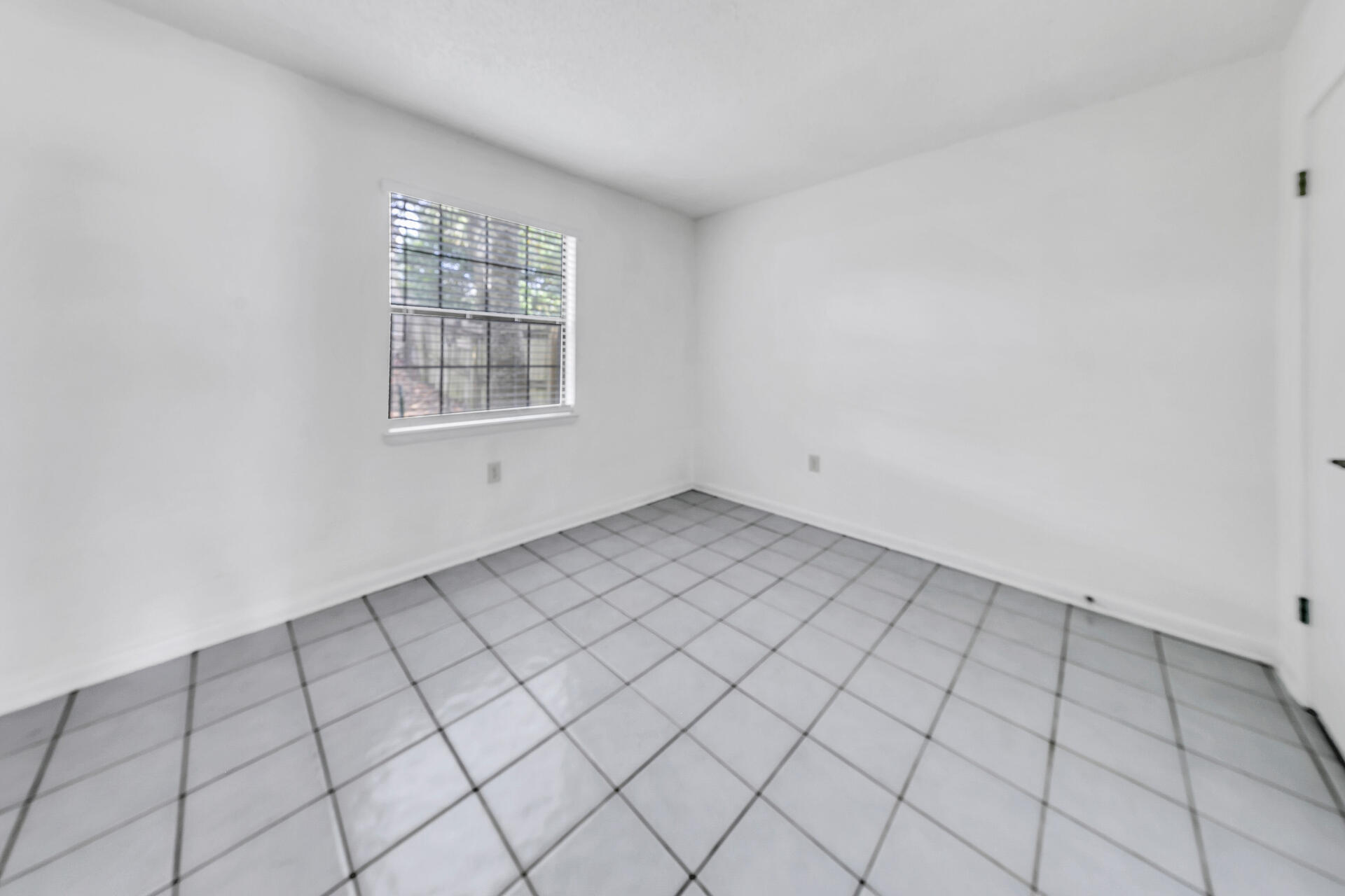 SANDALWOOD MANOR 1ST ADD - Residential