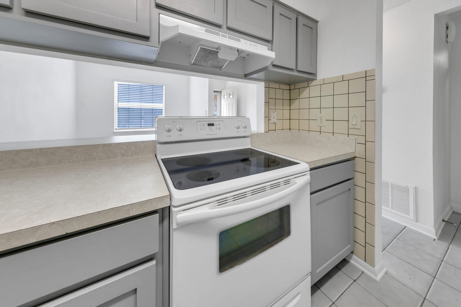 SANDALWOOD MANOR 1ST ADD - Residential