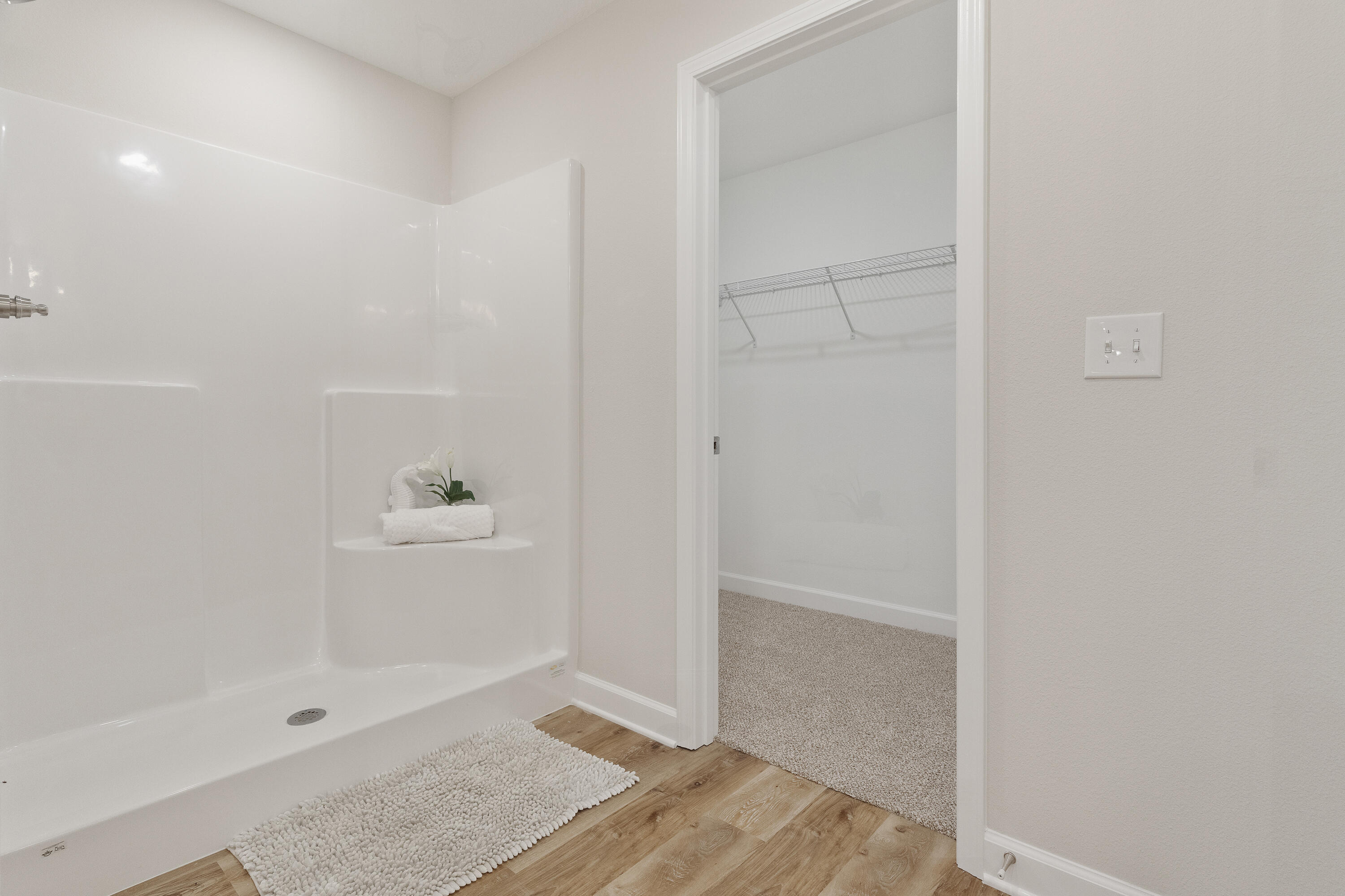 Oak Hollow - Residential