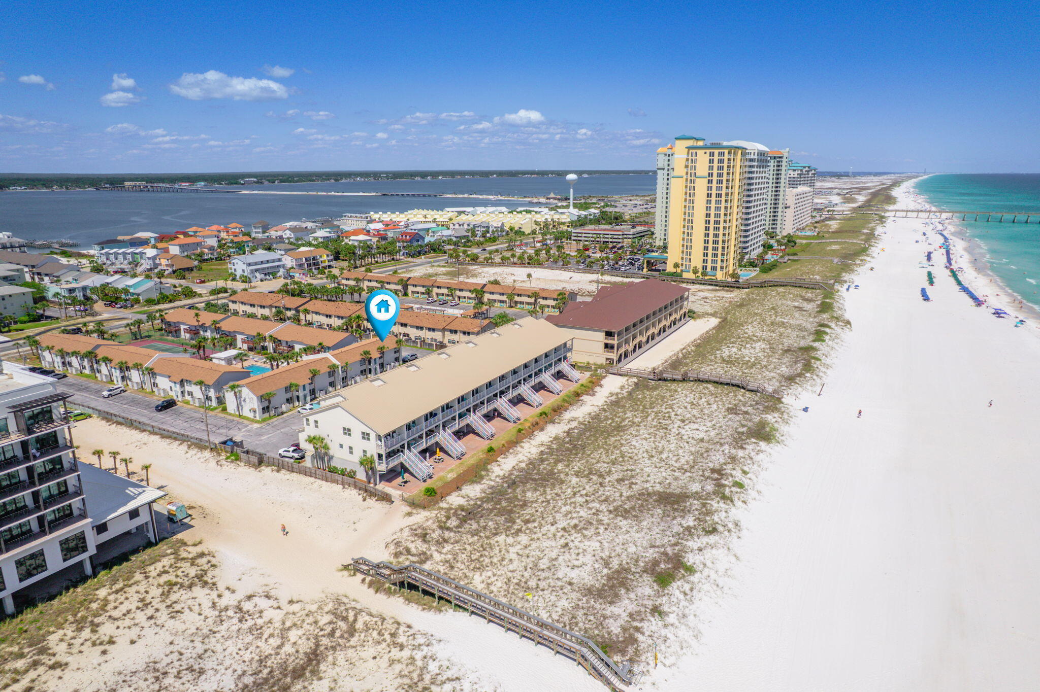 BEACHVIEW CONDOMINIUM - Residential