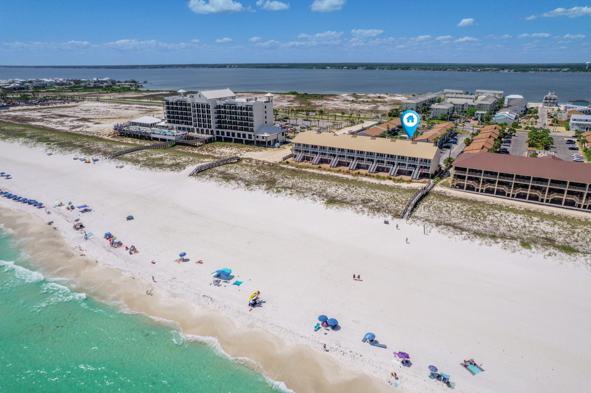 BEACHVIEW CONDOMINIUM - Residential