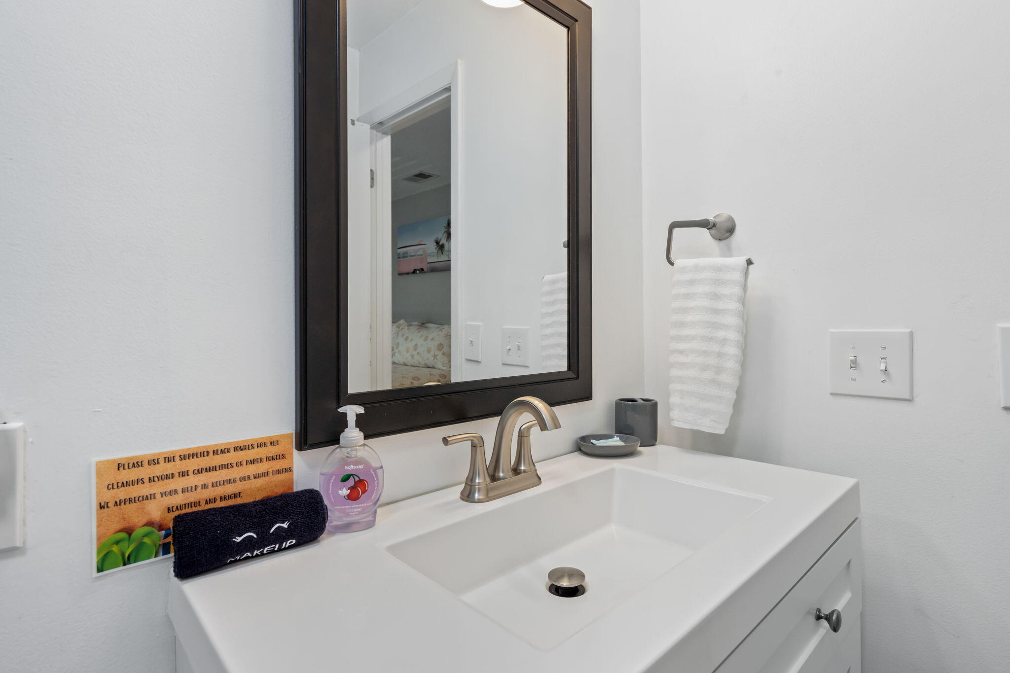 BEACHVIEW CONDOMINIUM - Residential