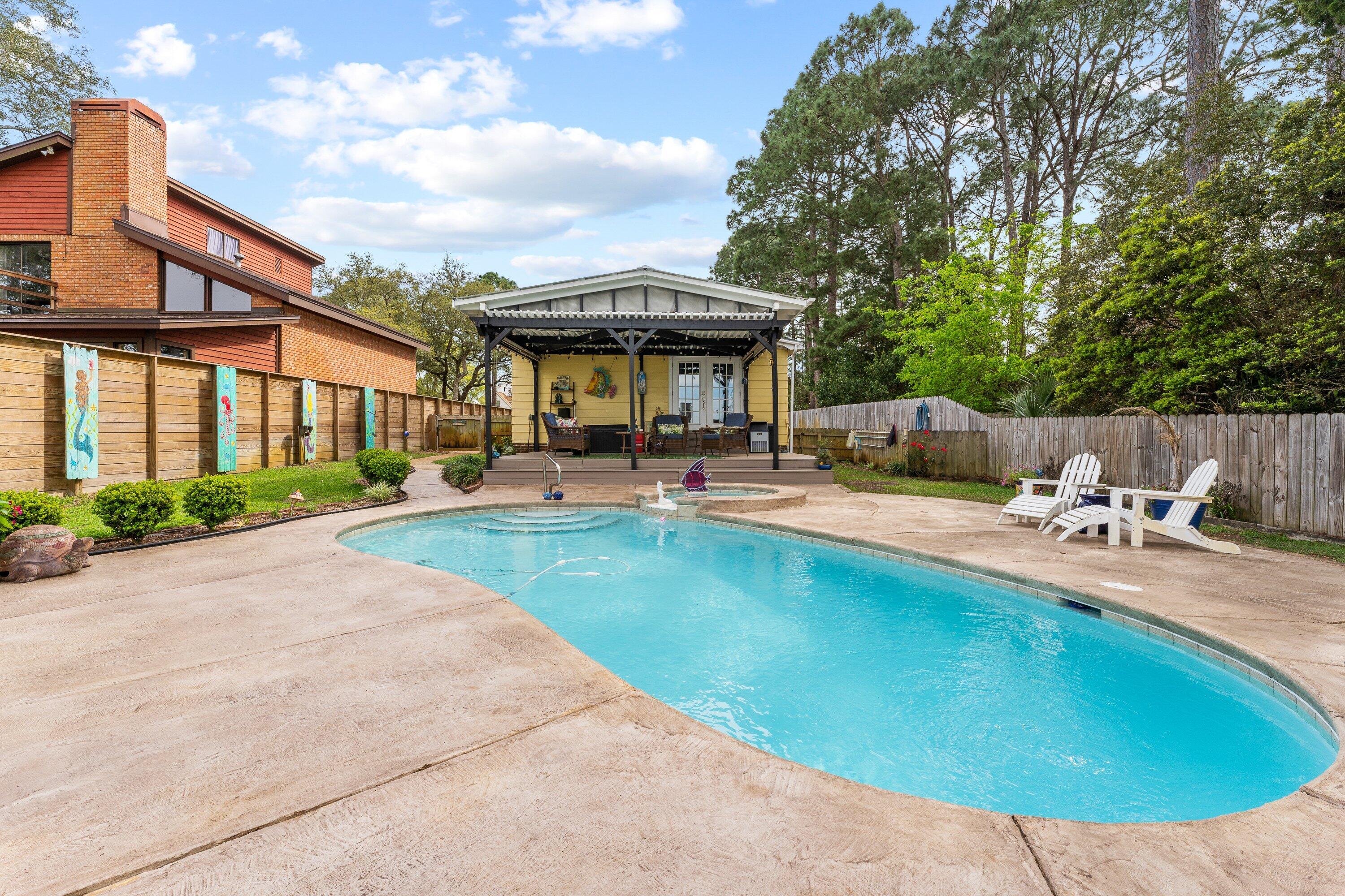 MH S RNG 23 & 24 (222000.20) - Residential