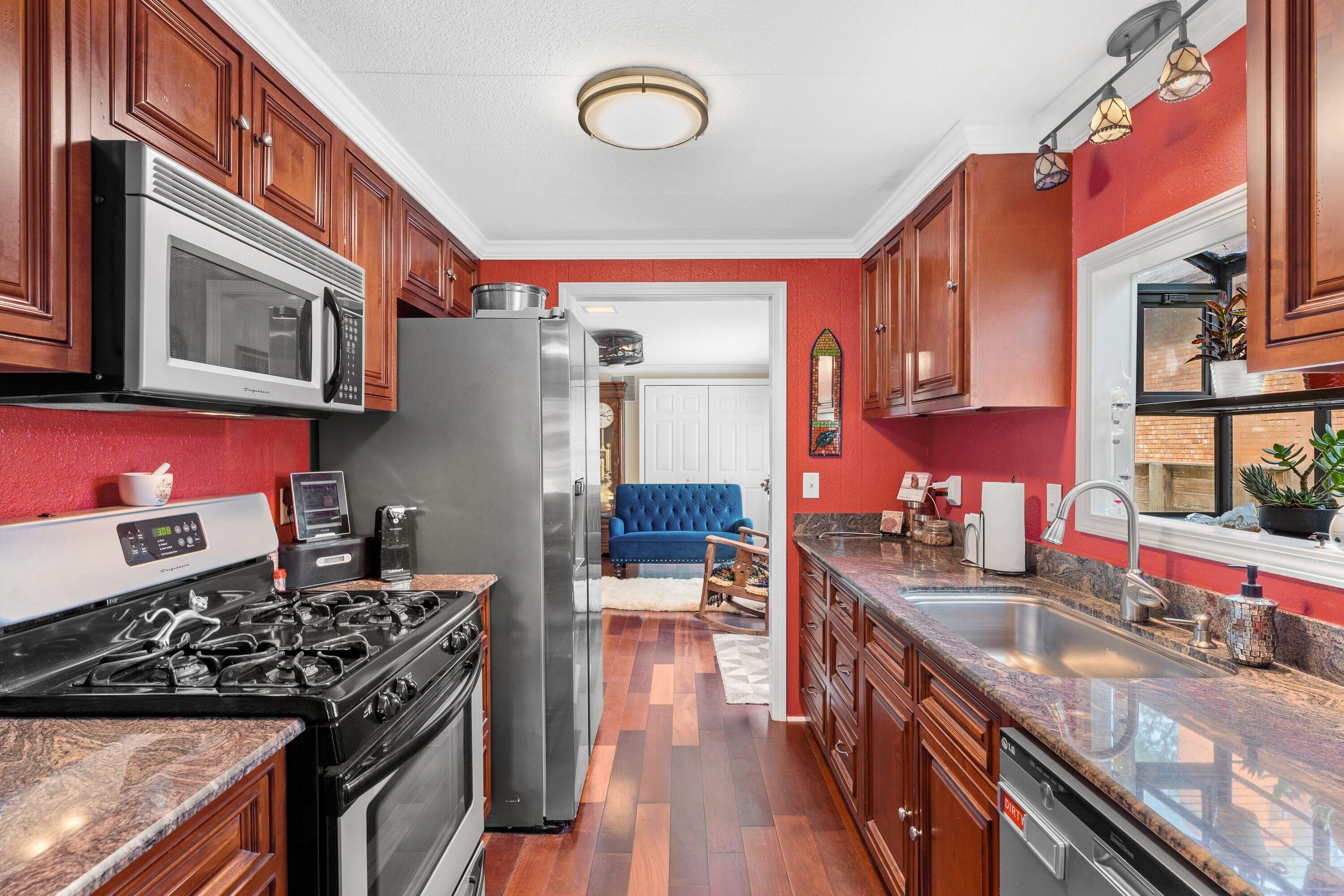 MH S RNG 23 & 24 (222000.20) - Residential