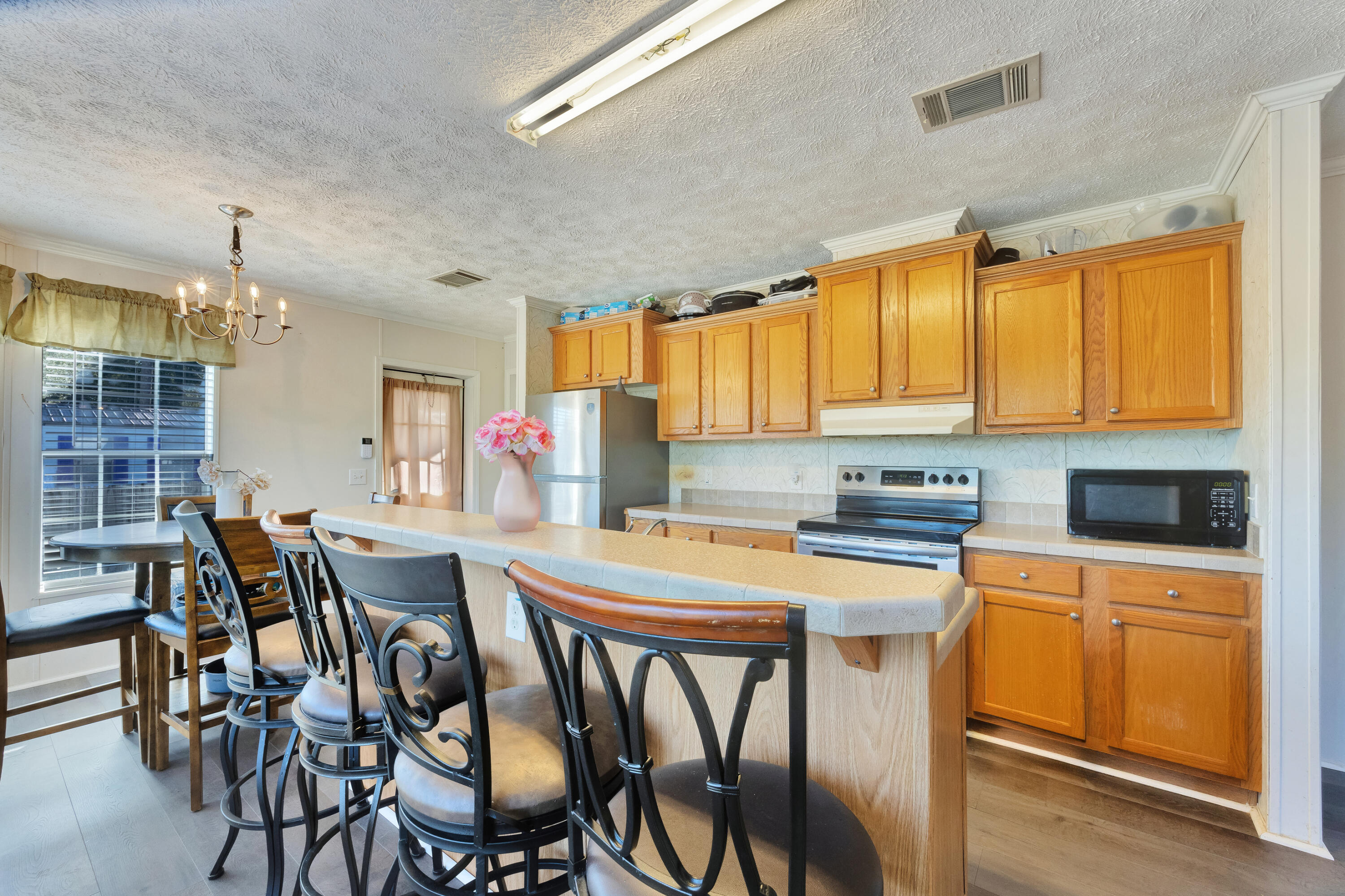 OAKWOOD HILLS - Residential