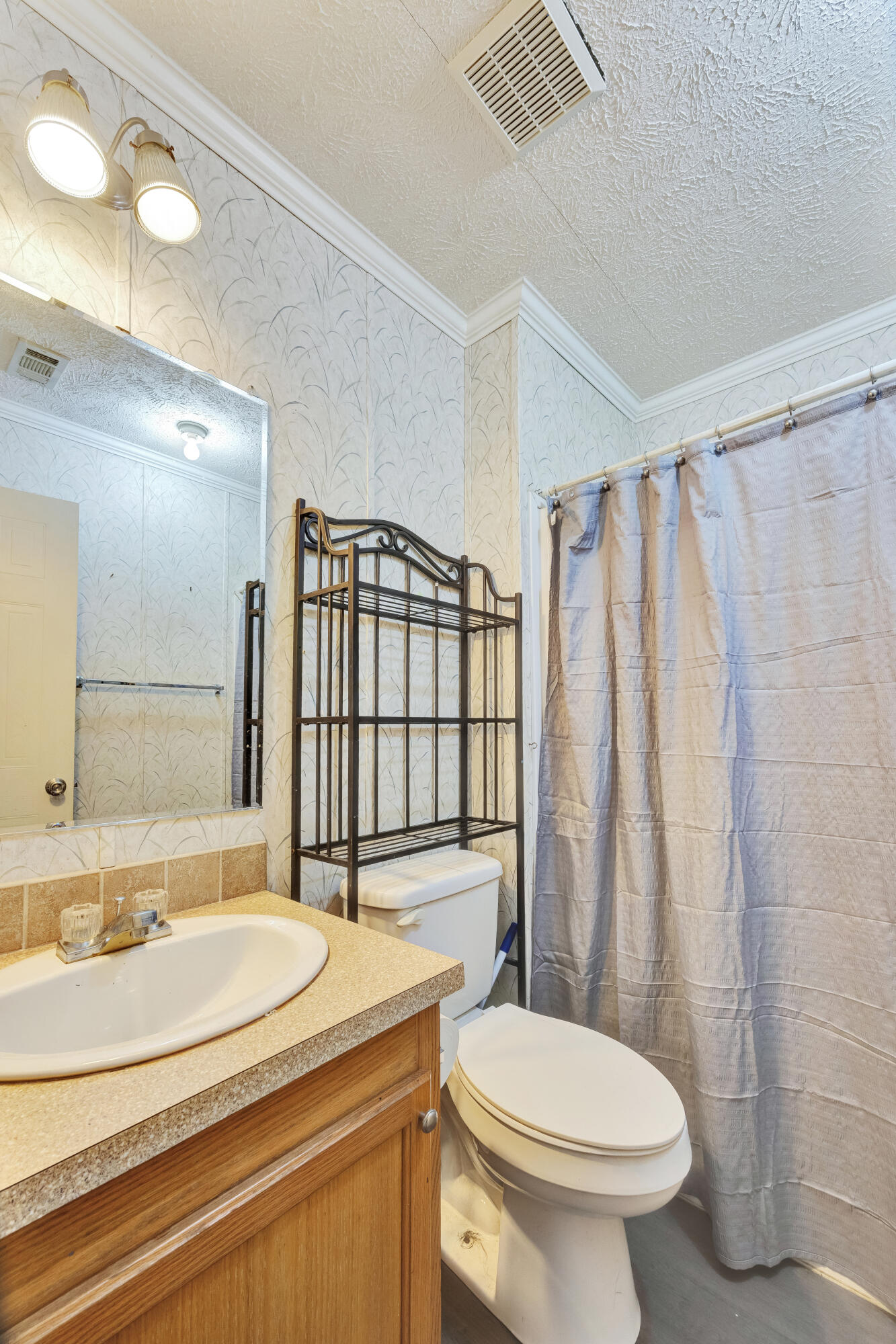 OAKWOOD HILLS - Residential