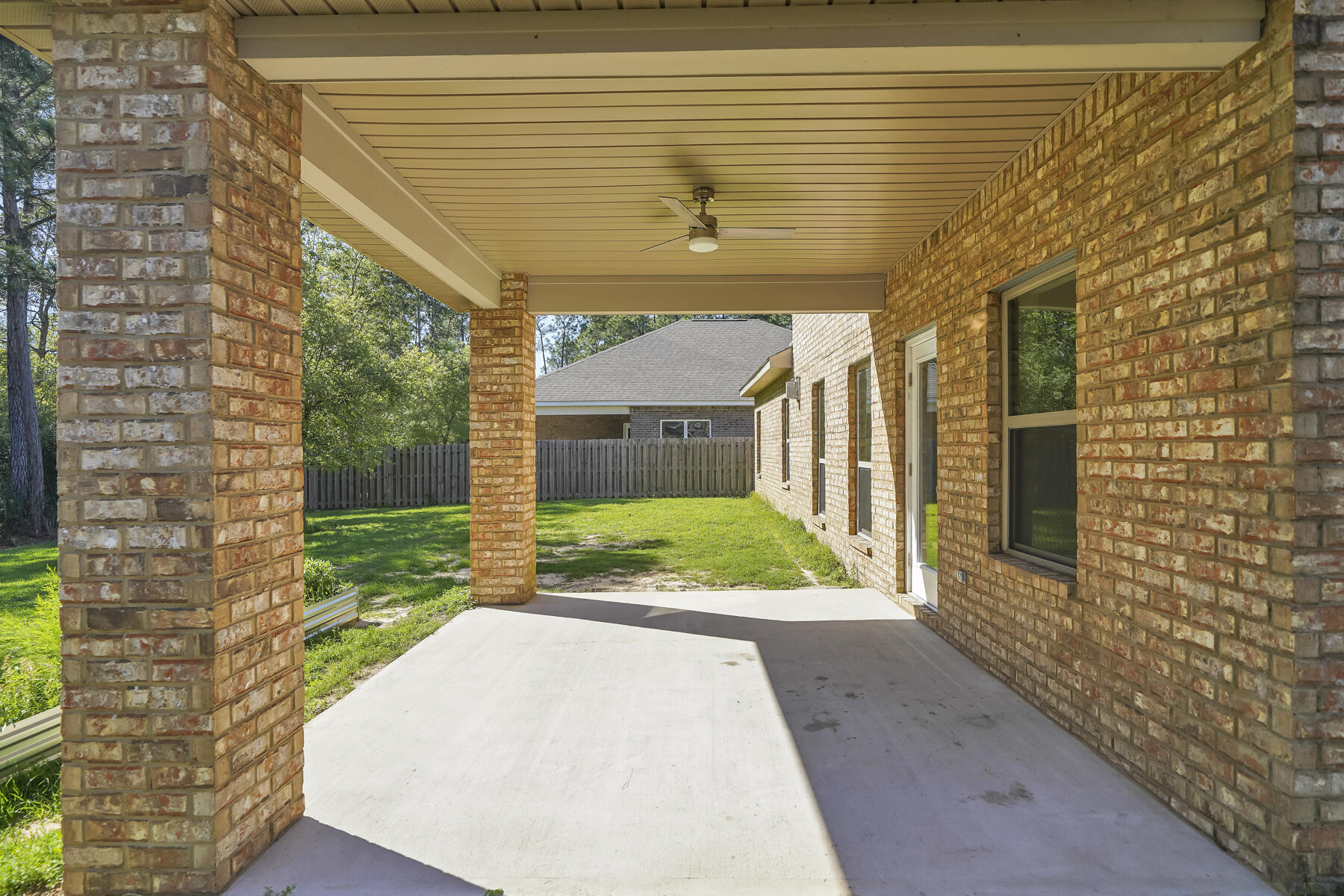 HAMMOCK BAY - WHISPERS - Residential