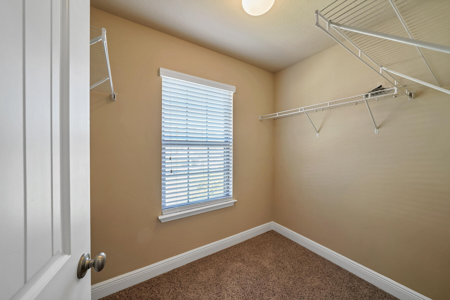 HAMMOCK BAY - WHISPERS - Residential