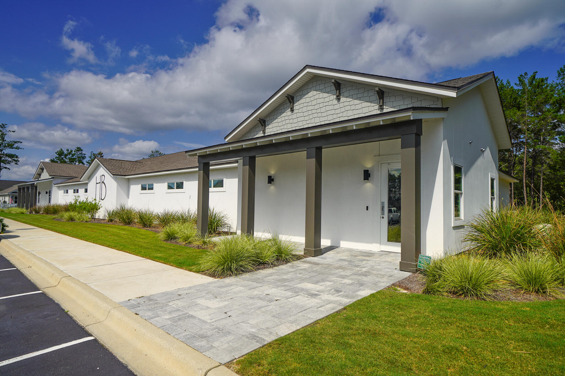 HAMMOCK BAY - WHISPERS - Residential