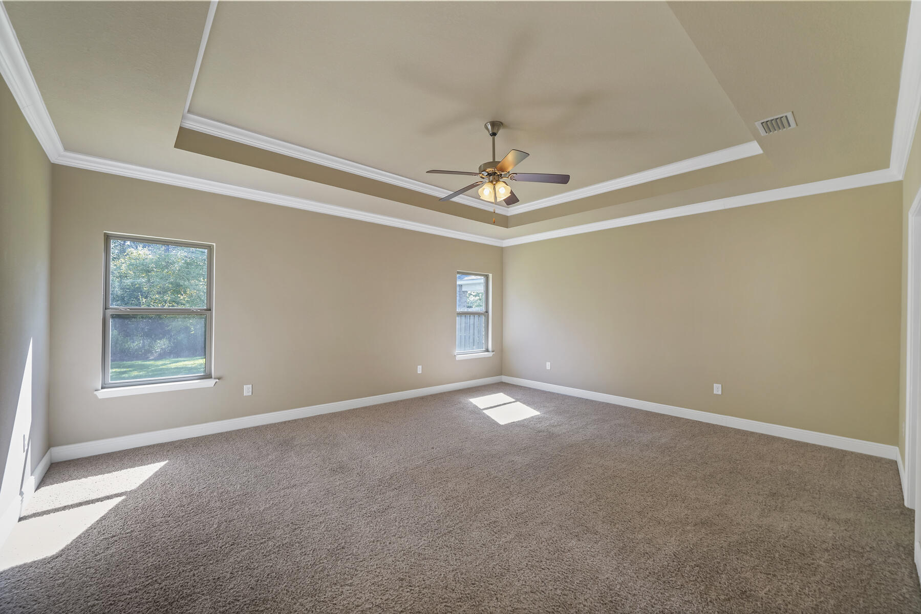 HAMMOCK BAY - WHISPERS - Residential