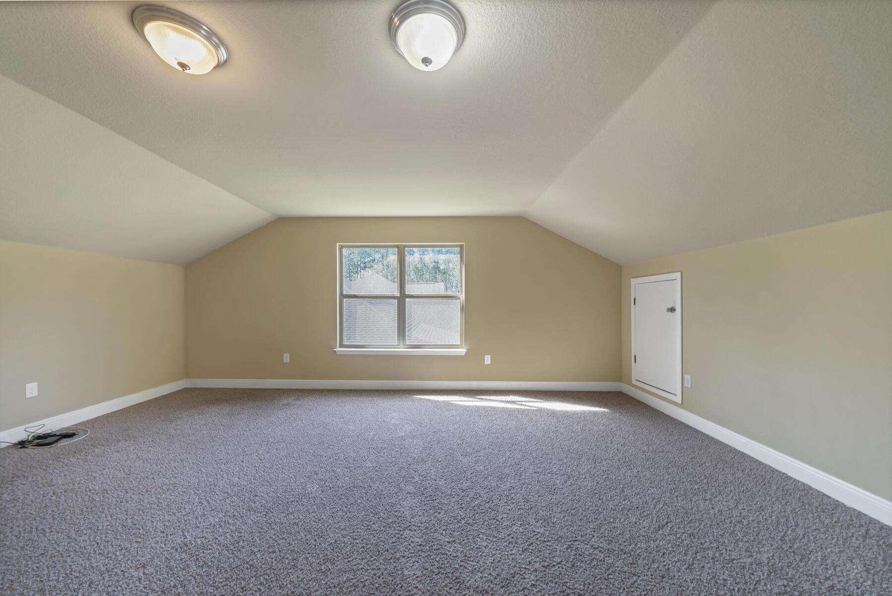 HAMMOCK BAY - WHISPERS - Residential