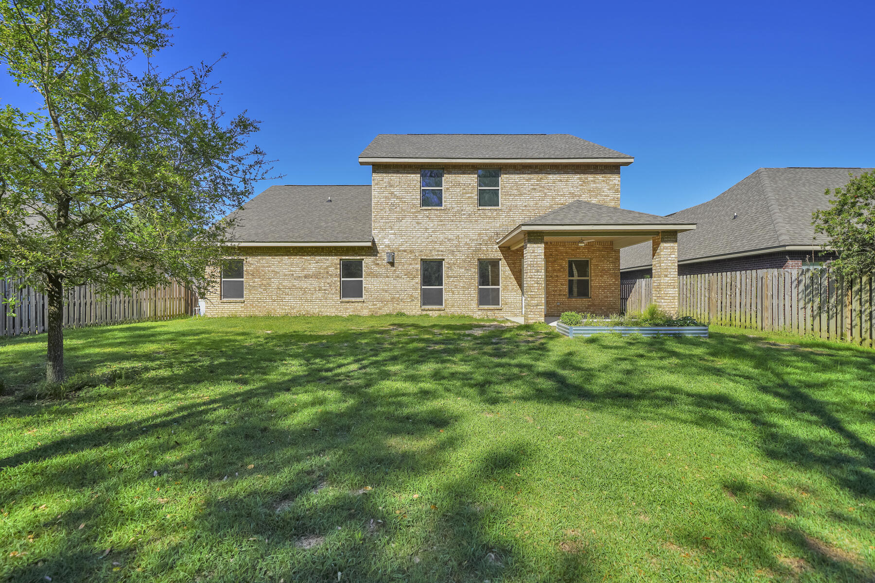 HAMMOCK BAY - WHISPERS - Residential