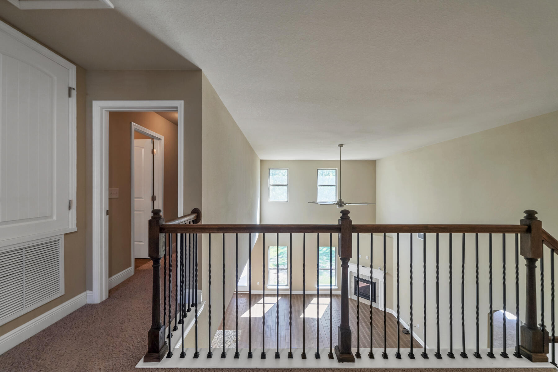 HAMMOCK BAY - WHISPERS - Residential