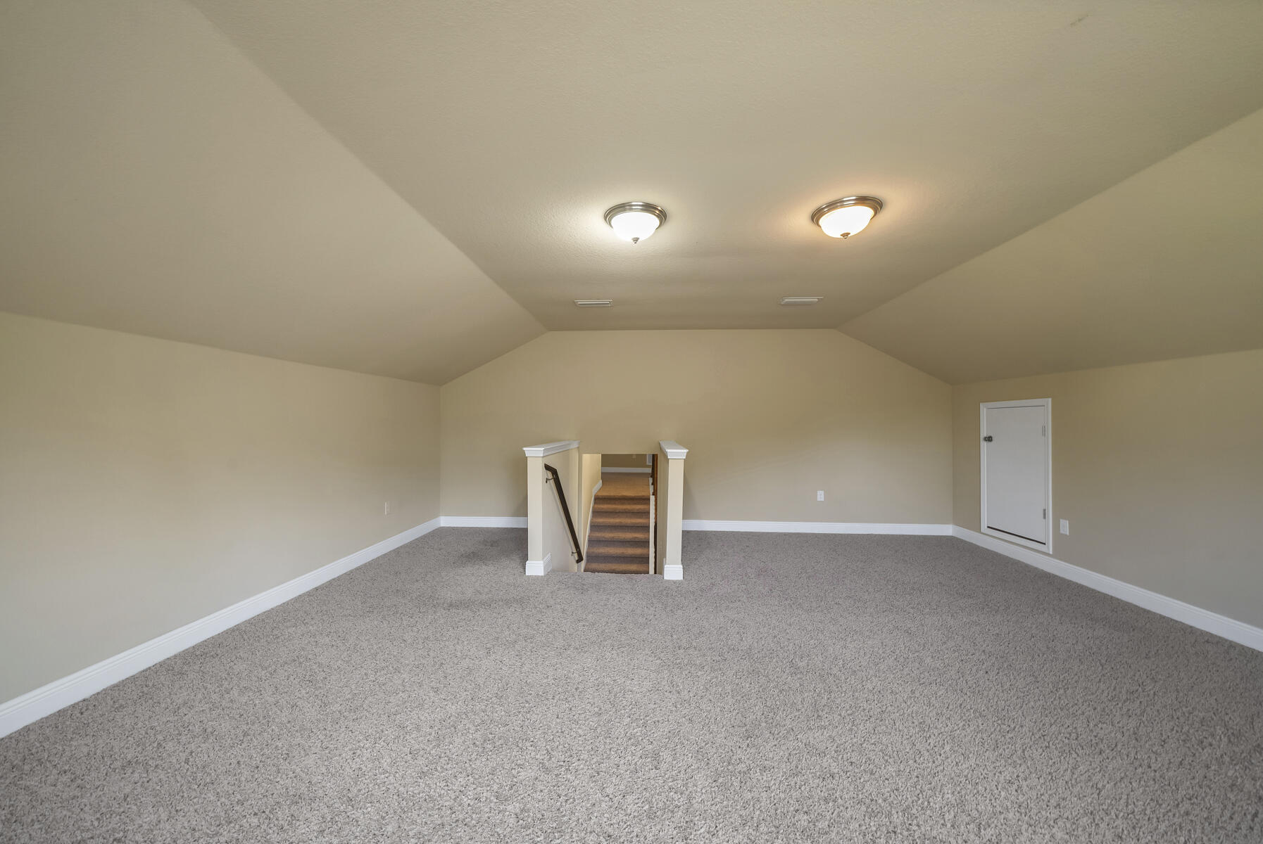 HAMMOCK BAY - WHISPERS - Residential