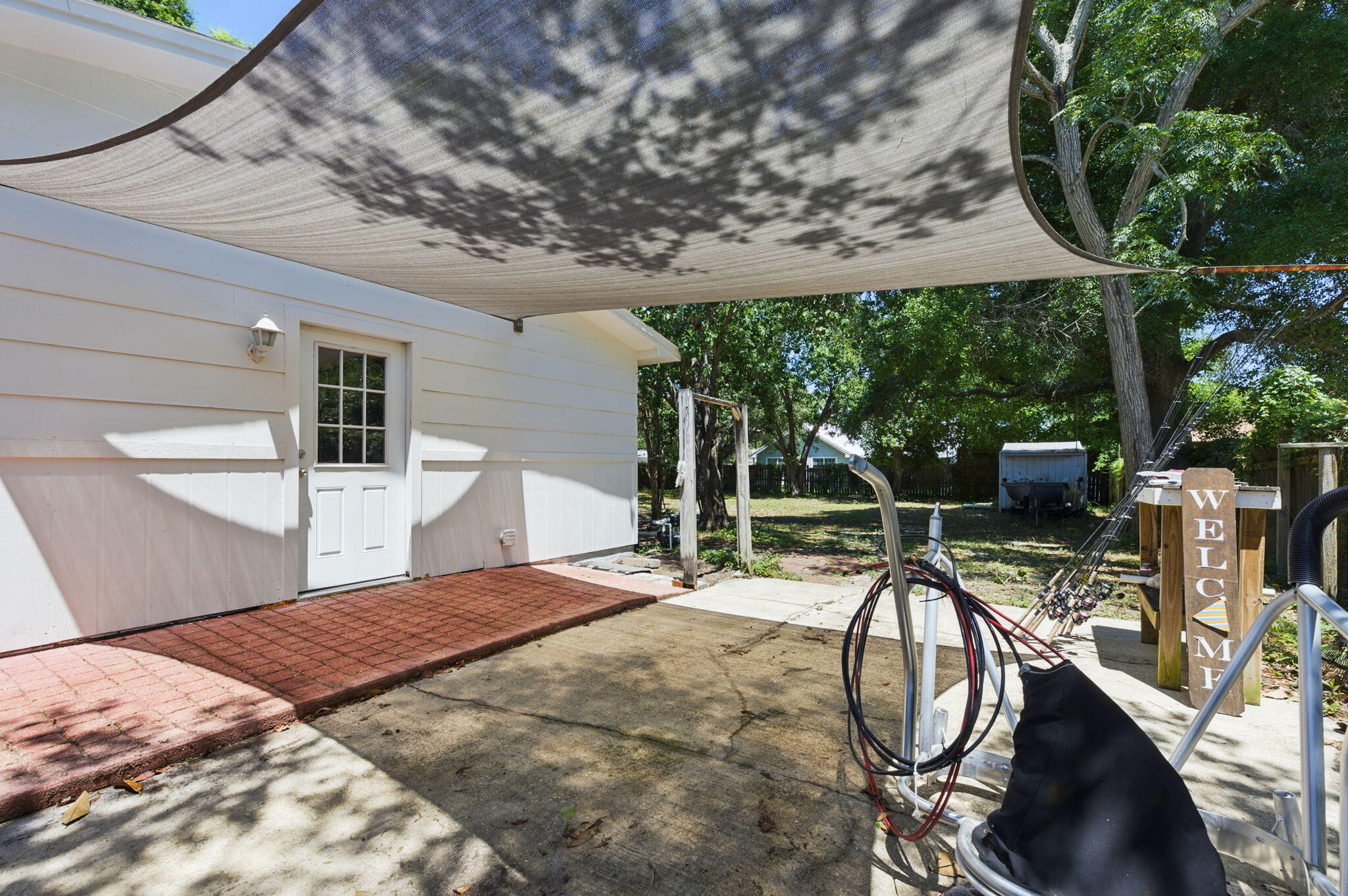 EASTWOOD - Residential