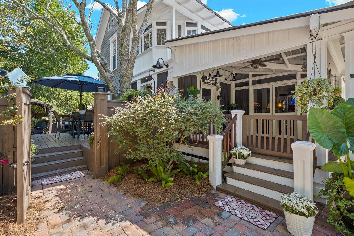 TOWN OF DEFUNIAK SPRINGS - Residential