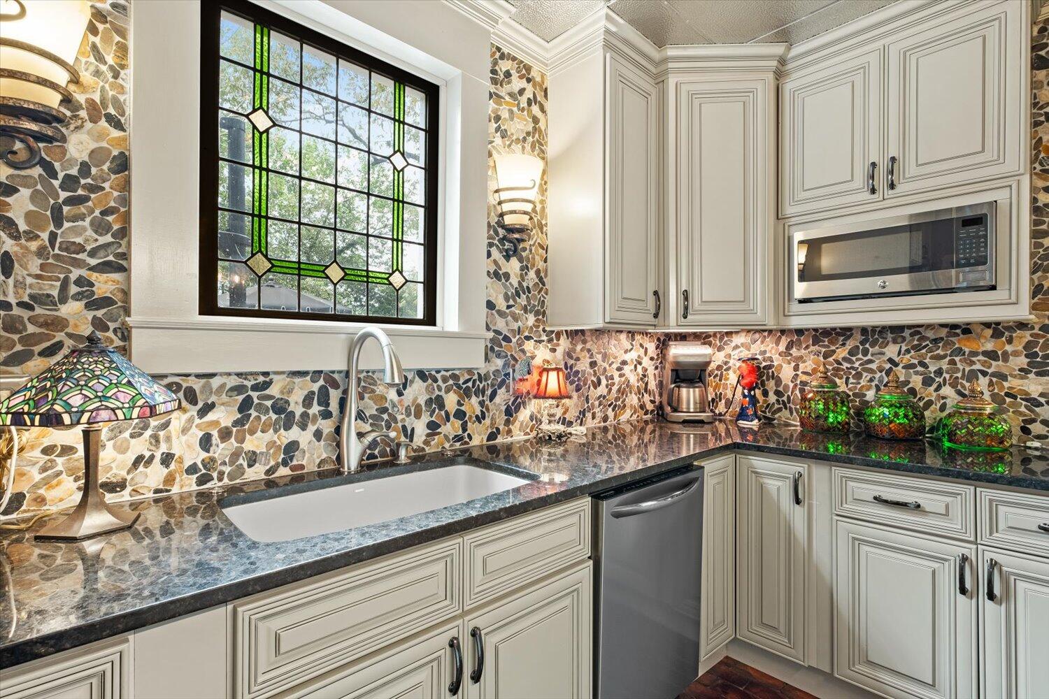 TOWN OF DEFUNIAK SPRINGS - Residential