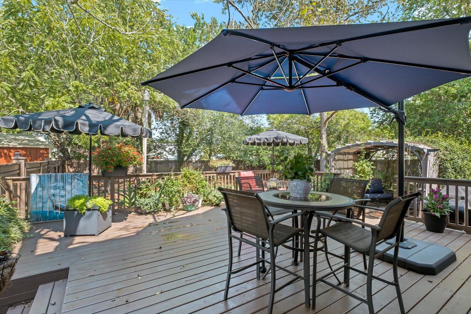 TOWN OF DEFUNIAK SPRINGS - Residential