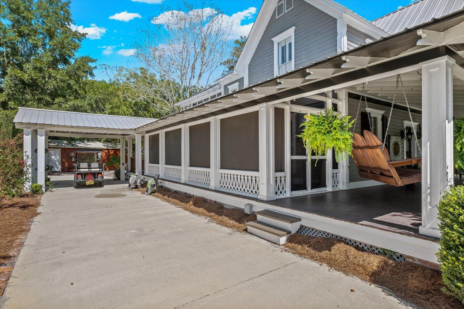 TOWN OF DEFUNIAK SPRINGS - Residential