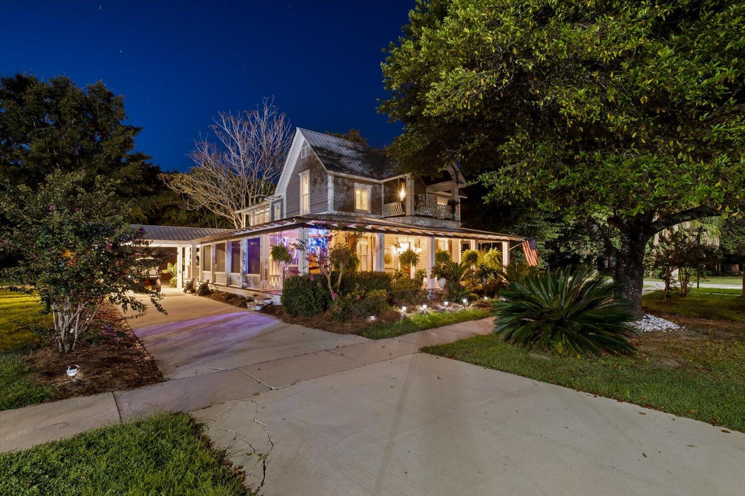 TOWN OF DEFUNIAK SPRINGS - Residential