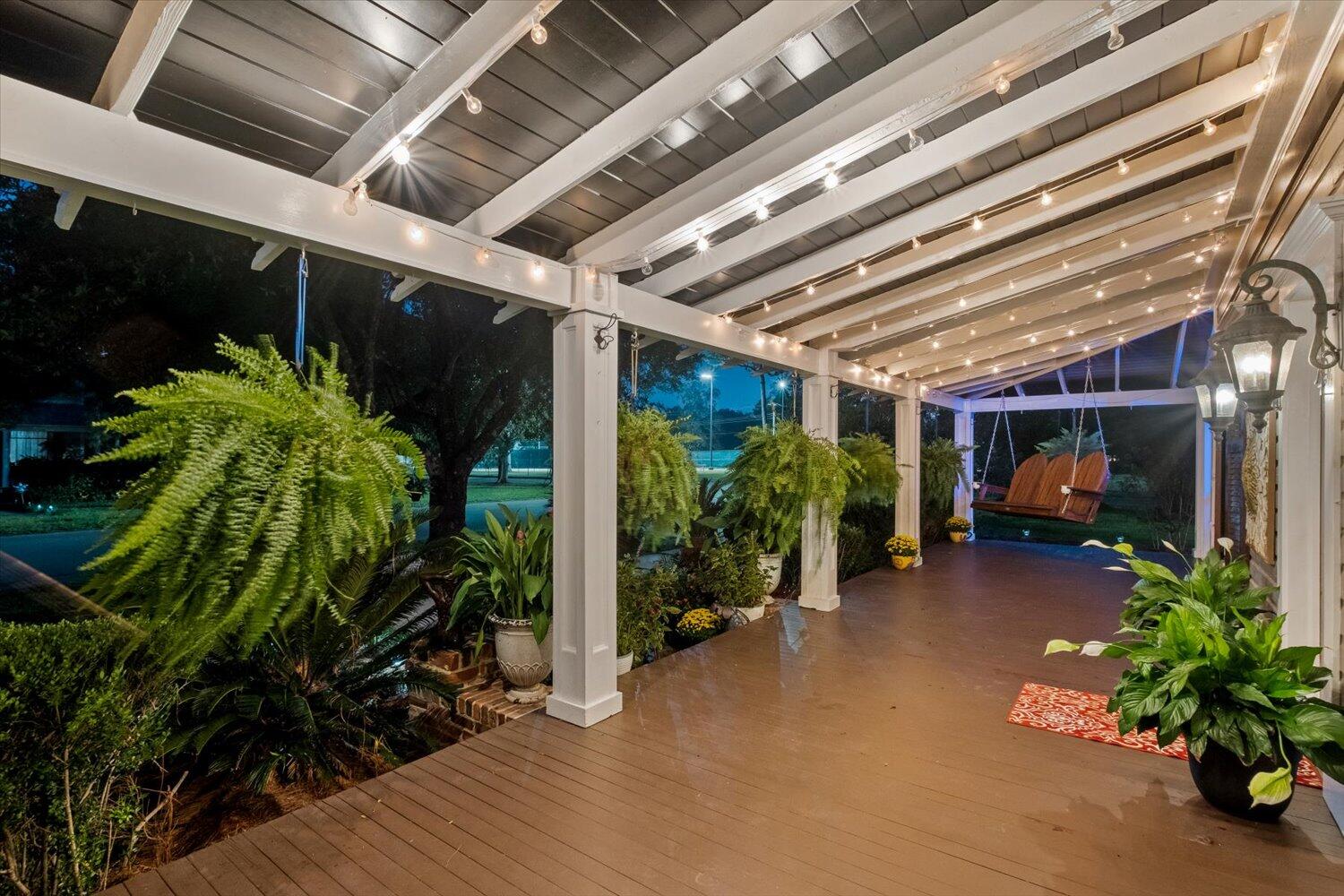 TOWN OF DEFUNIAK SPRINGS - Residential