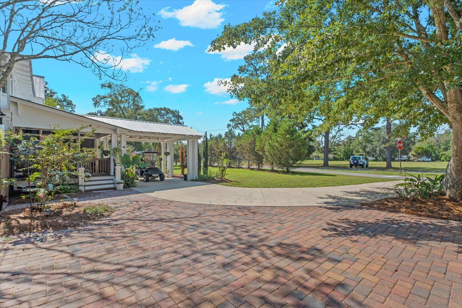 TOWN OF DEFUNIAK SPRINGS - Residential