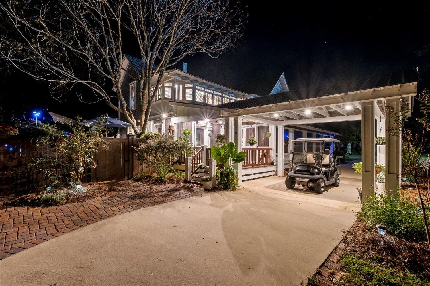 TOWN OF DEFUNIAK SPRINGS - Residential