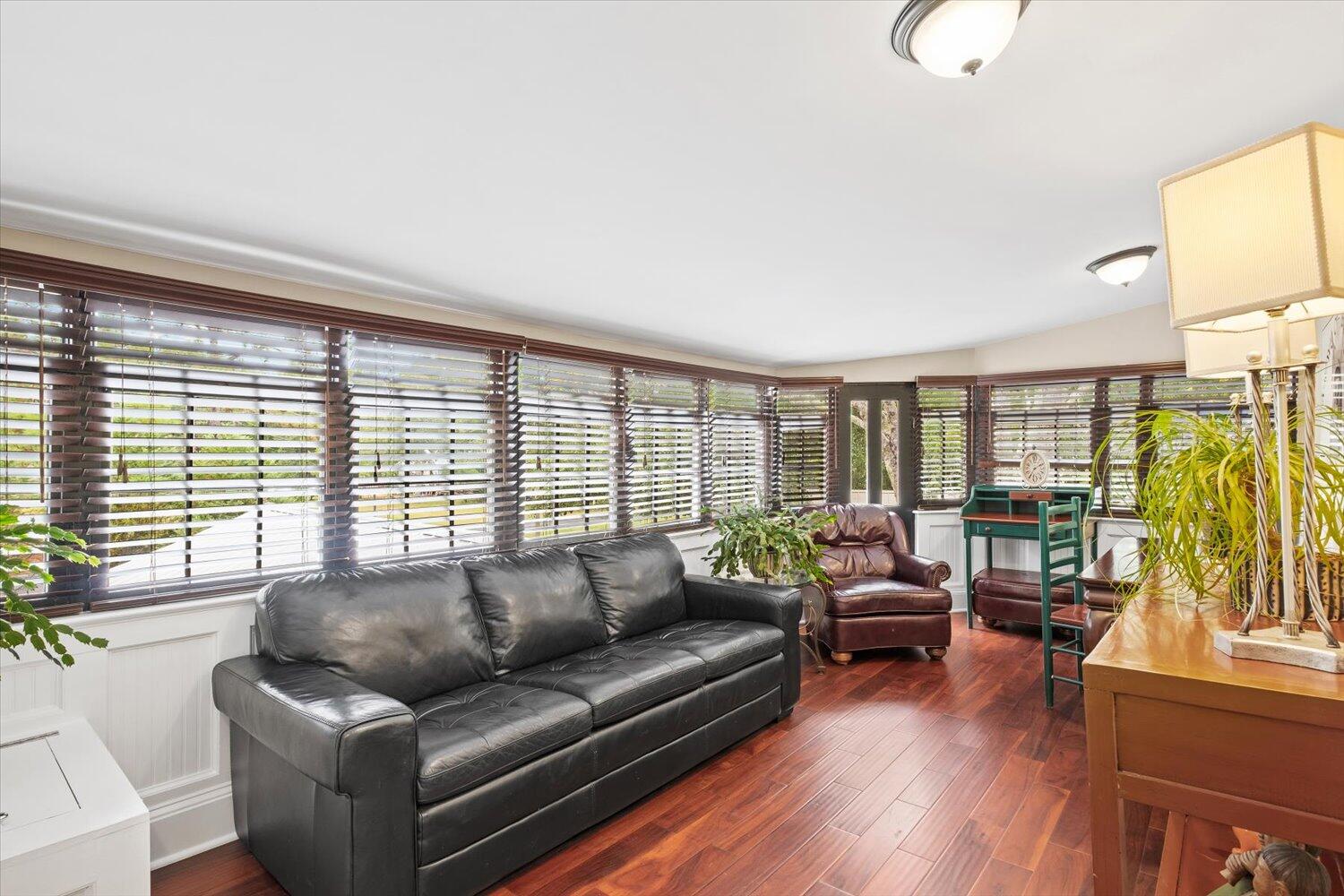 TOWN OF DEFUNIAK SPRINGS - Residential