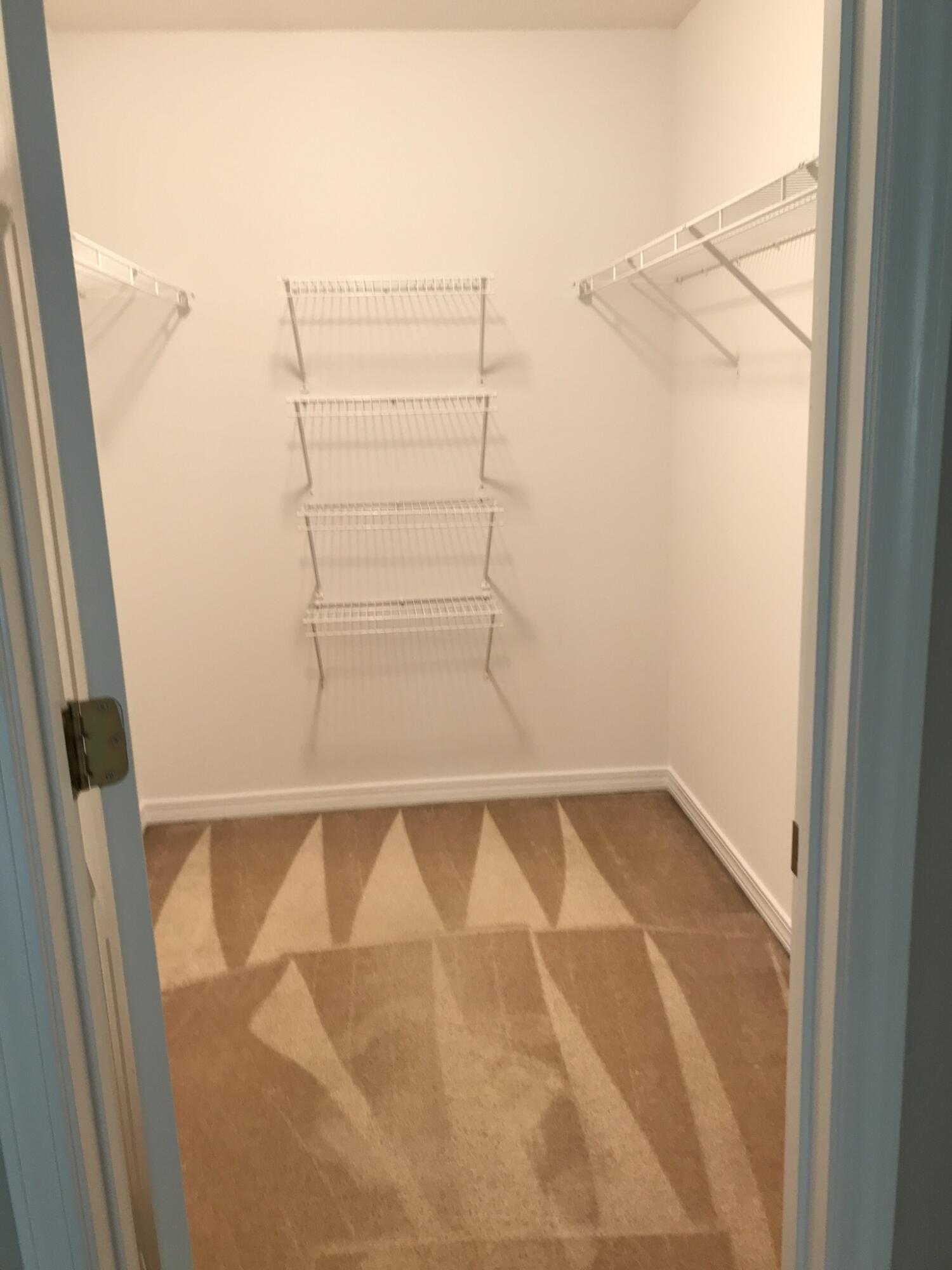 RIDGE CREST PH II - Residential Lease