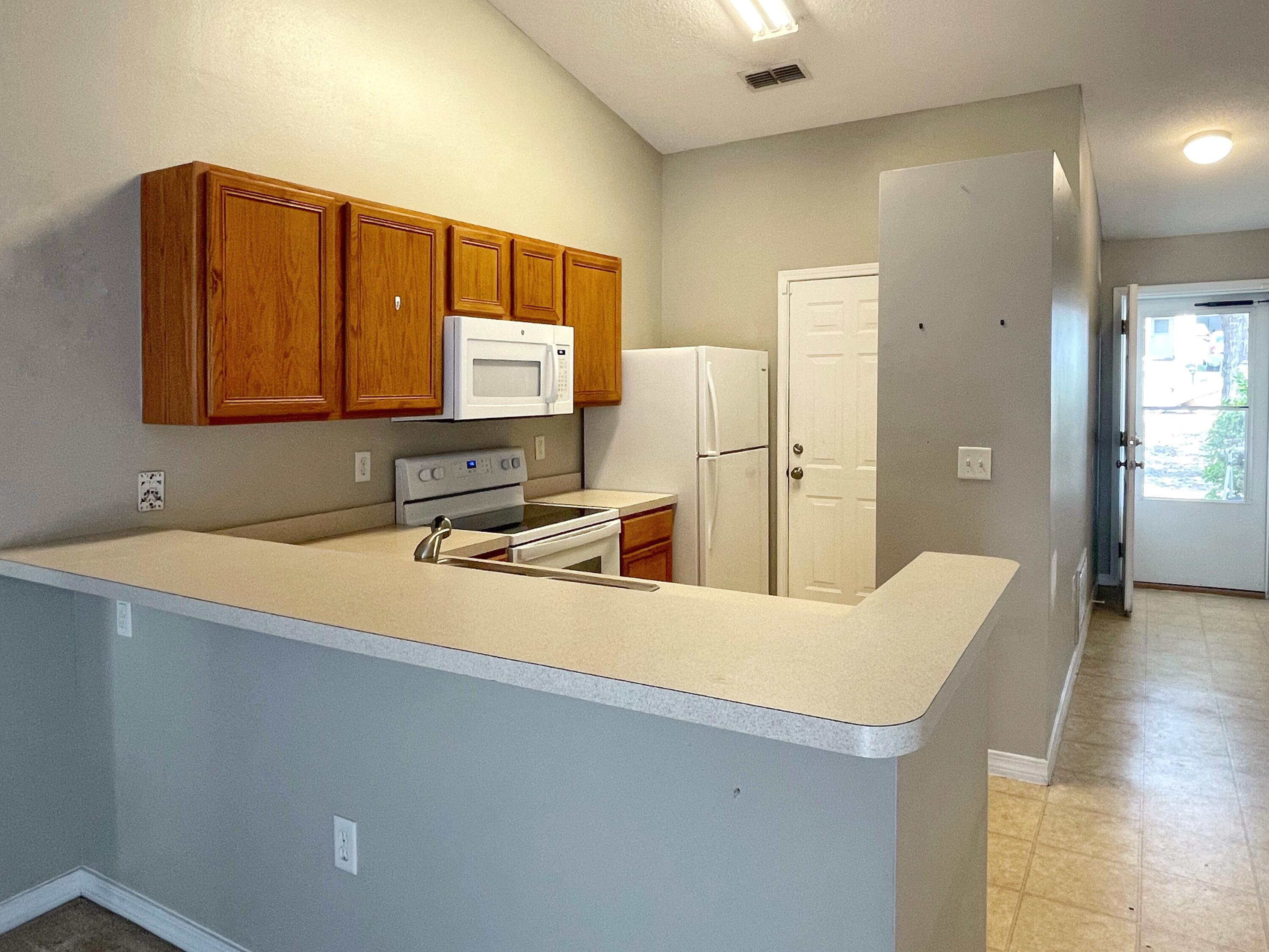 RIDGE CREST PH II - Residential Lease