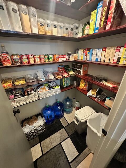 WOODHAM MANOR 3RD ADDN - Residential Lease