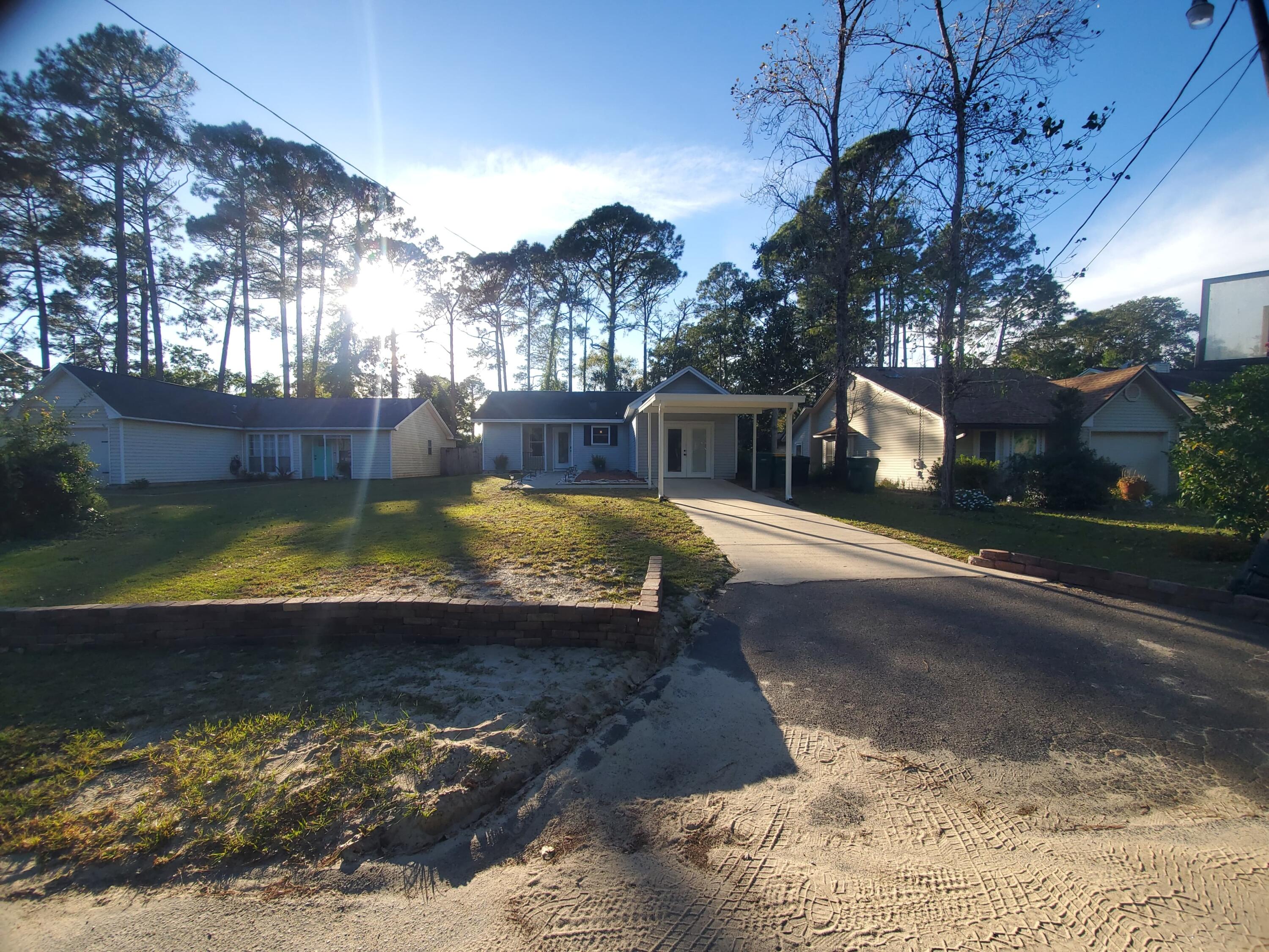 VALPARAISO PINECREST 6 - Residential