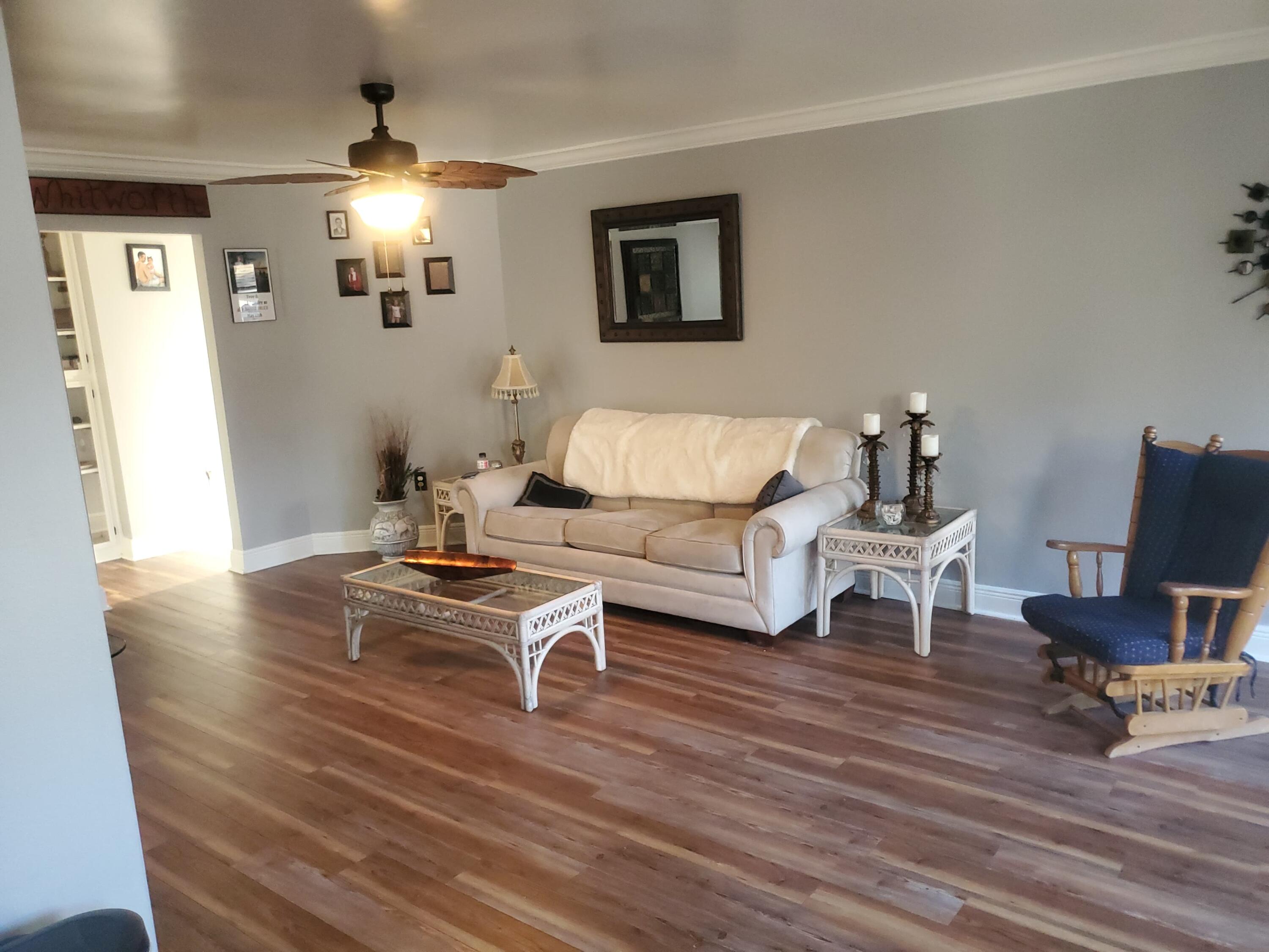 VALPARAISO PINECREST 6 - Residential