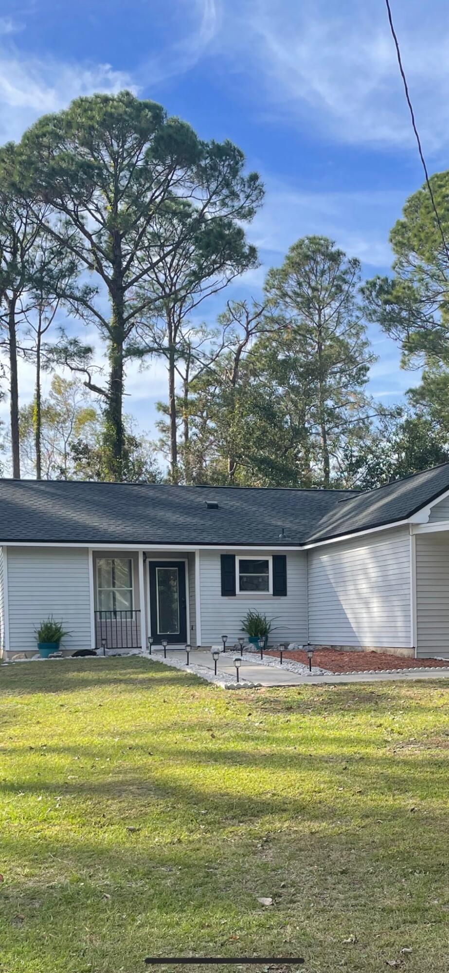 VALPARAISO PINECREST 6 - Residential