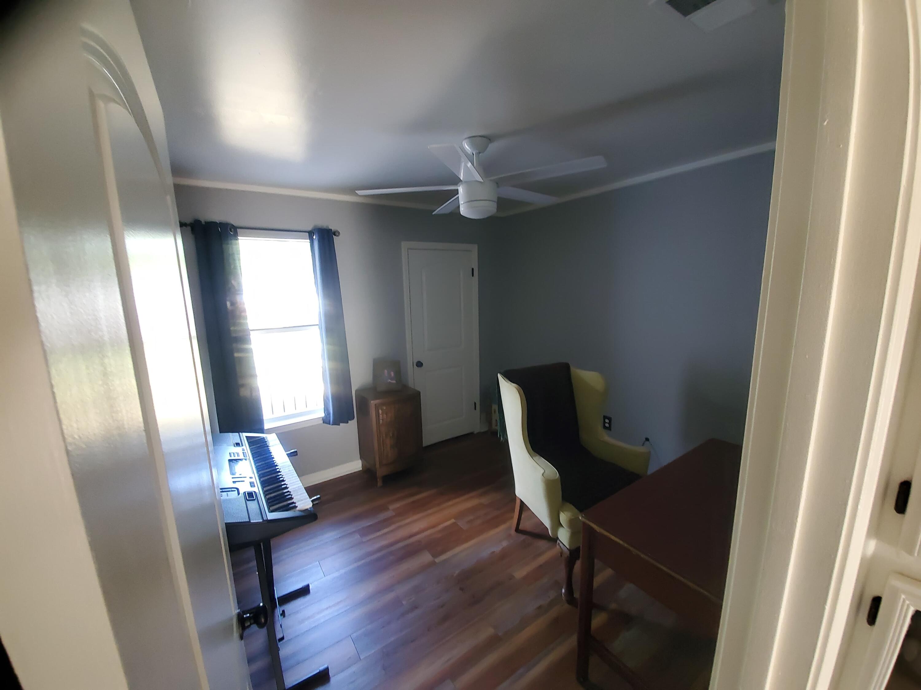 VALPARAISO PINECREST 6 - Residential