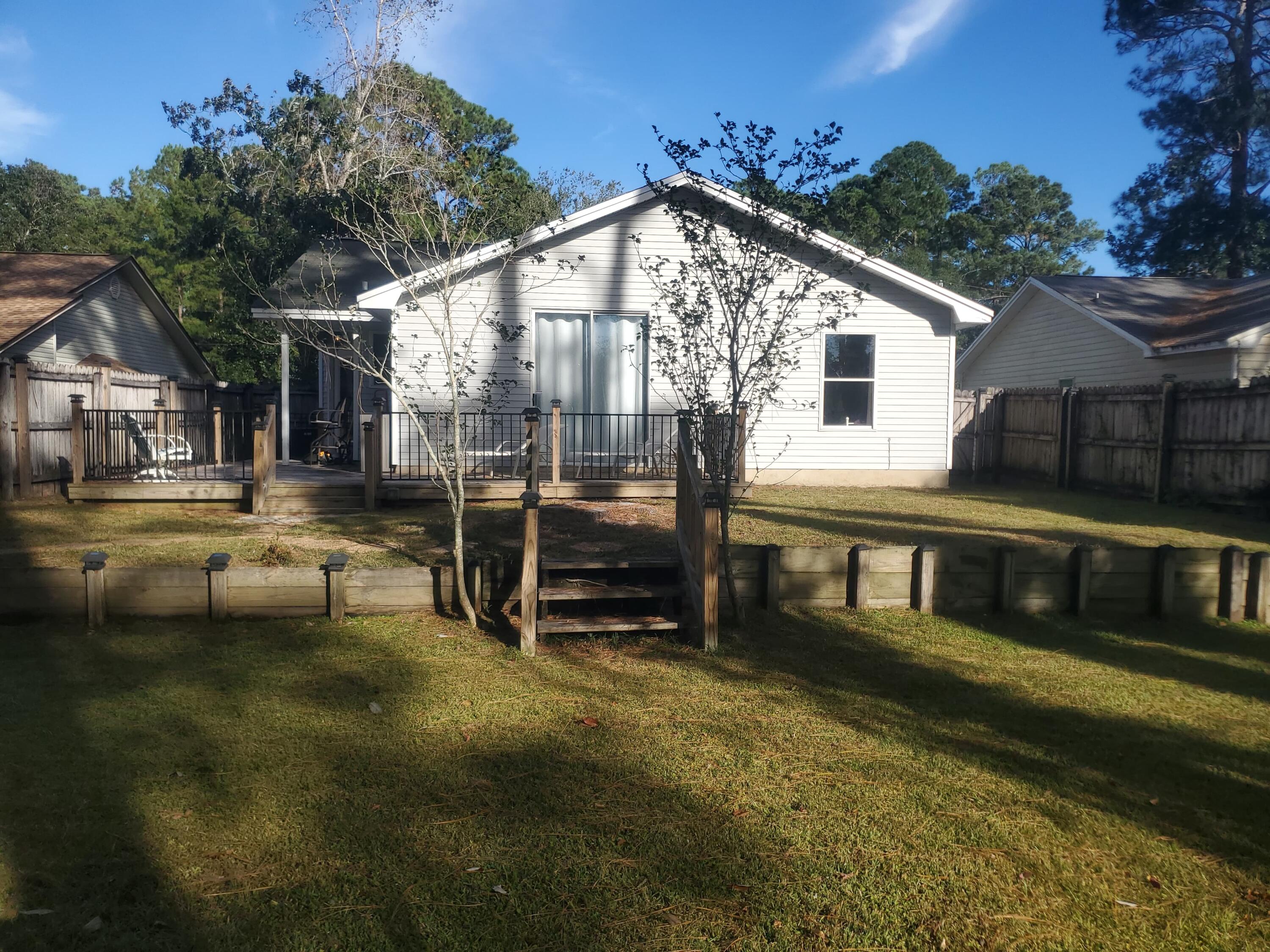 VALPARAISO PINECREST 6 - Residential