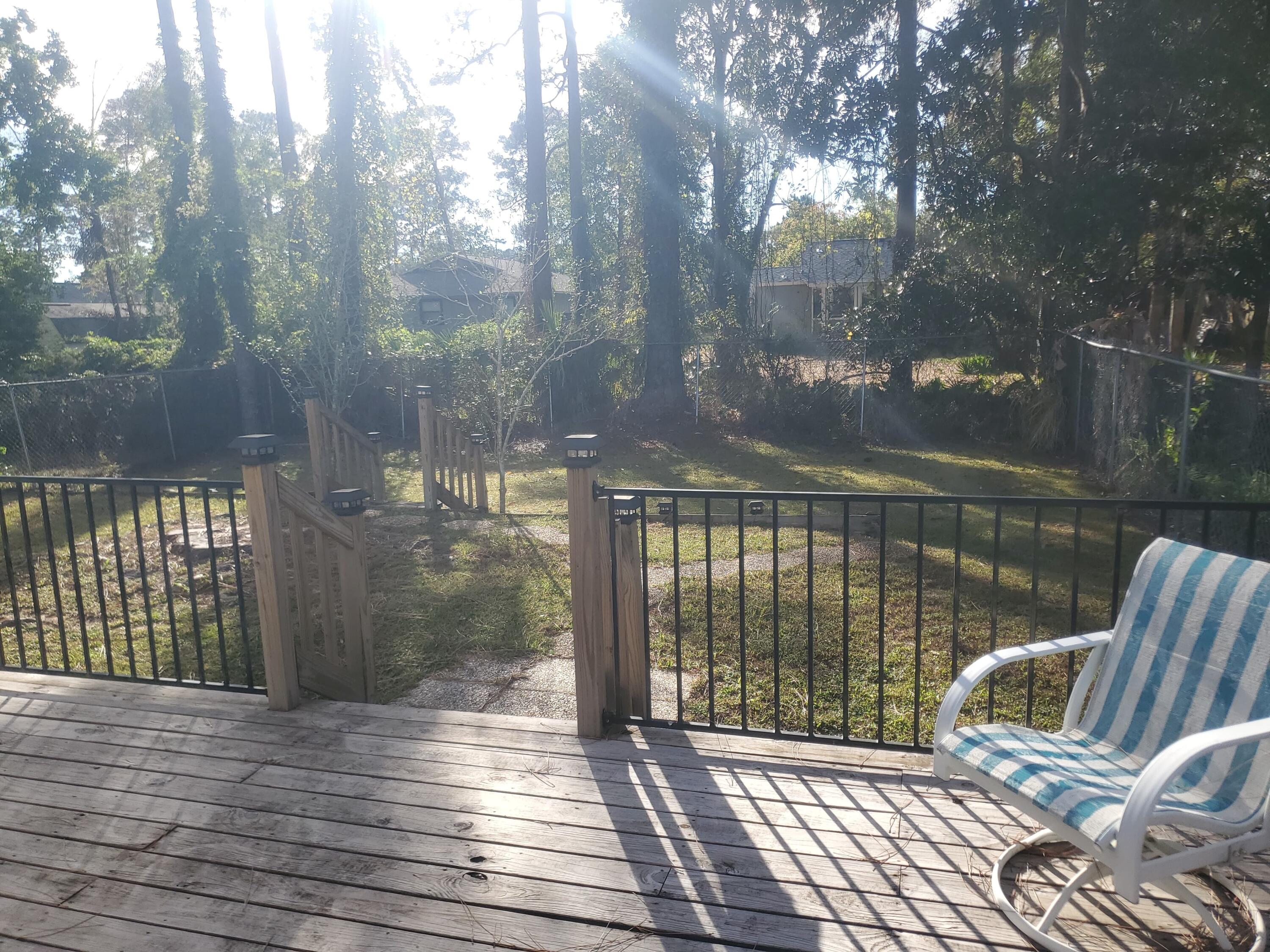 VALPARAISO PINECREST 6 - Residential