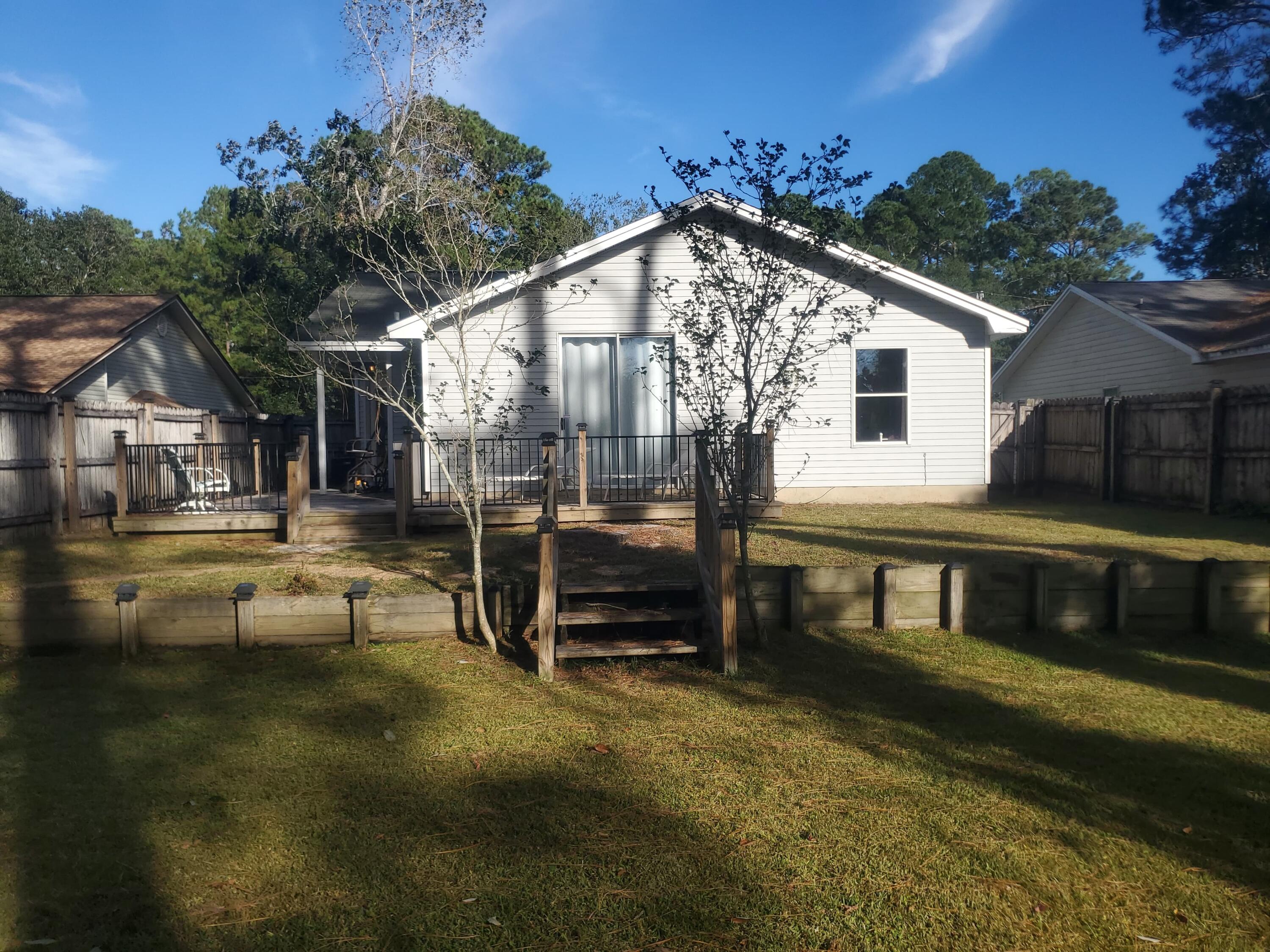 VALPARAISO PINECREST 6 - Residential