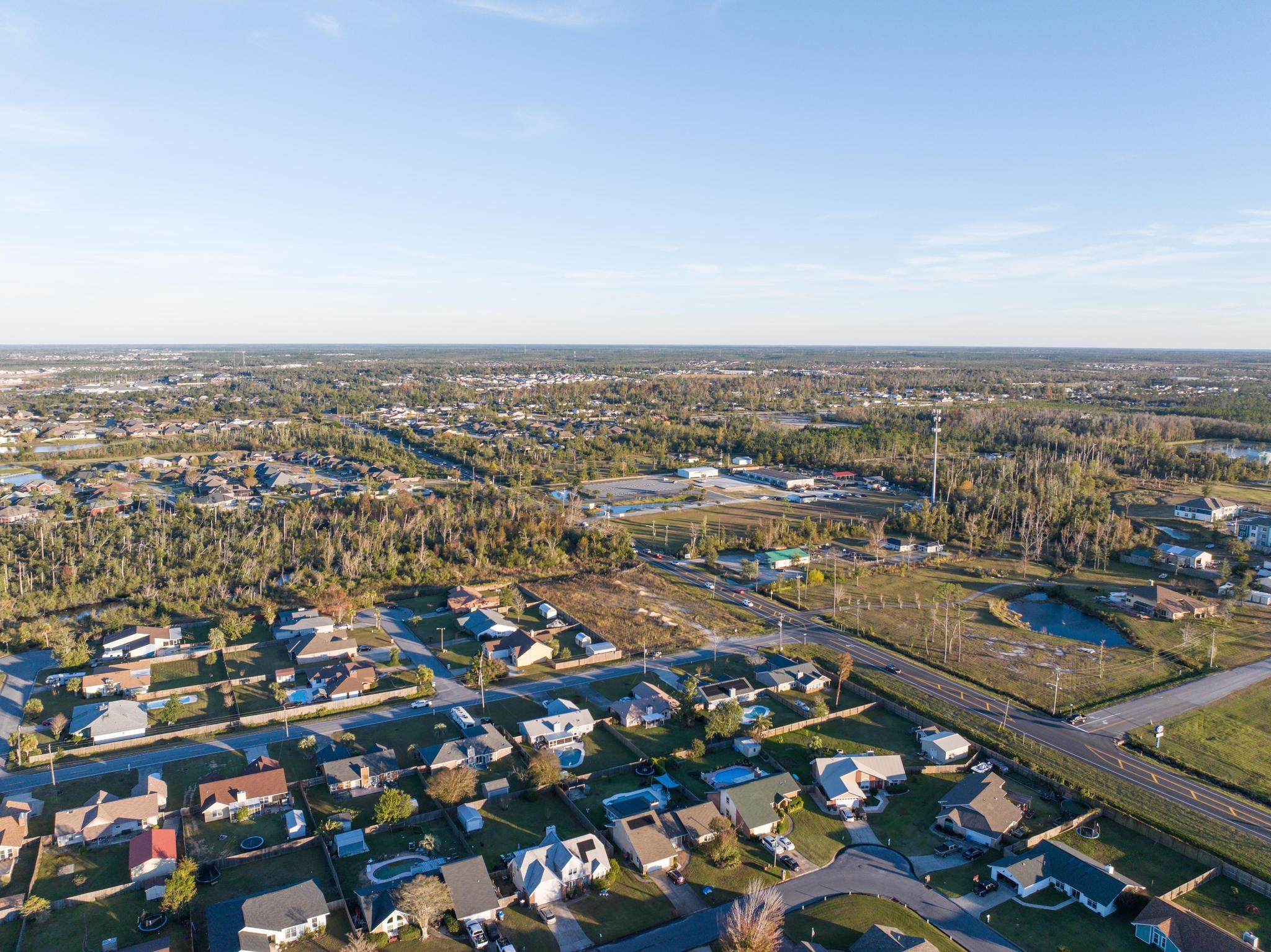 DERBY WOODS - Residential