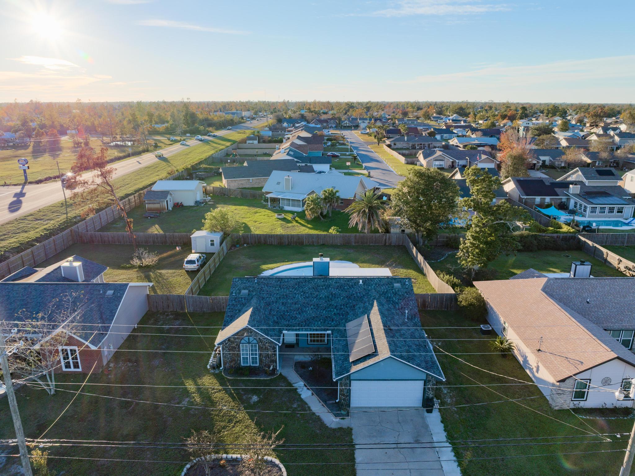 DERBY WOODS - Residential