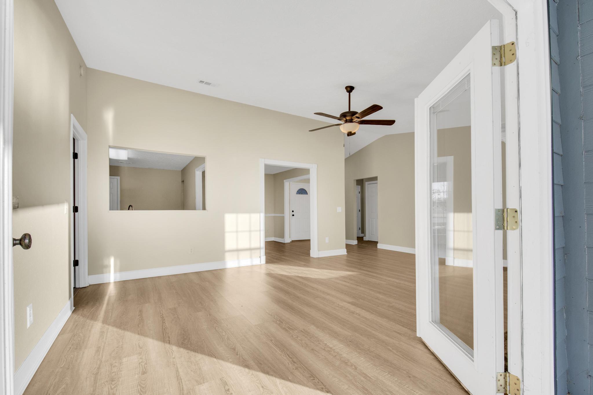 DERBY WOODS - Residential